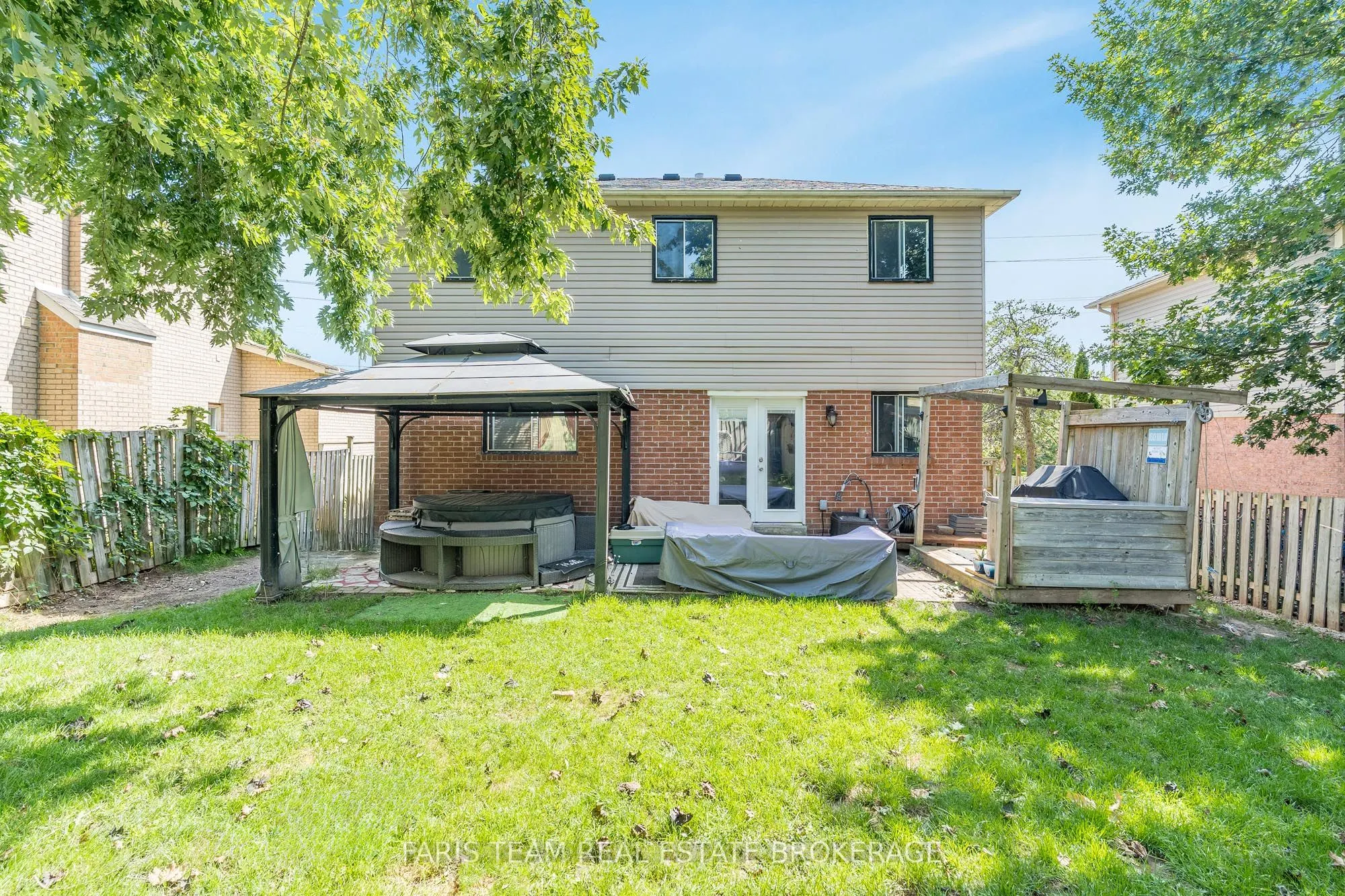 72 Livingstone Street W
