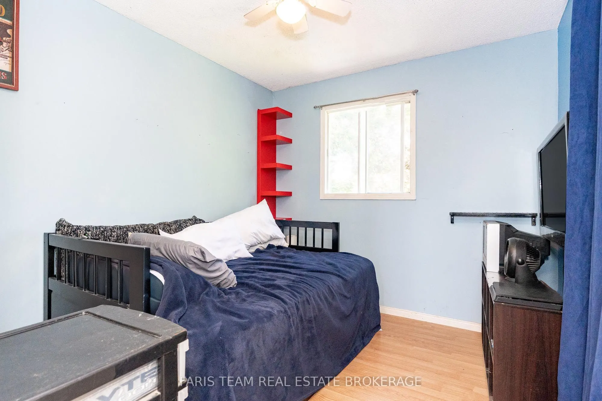 72 Livingstone Street W