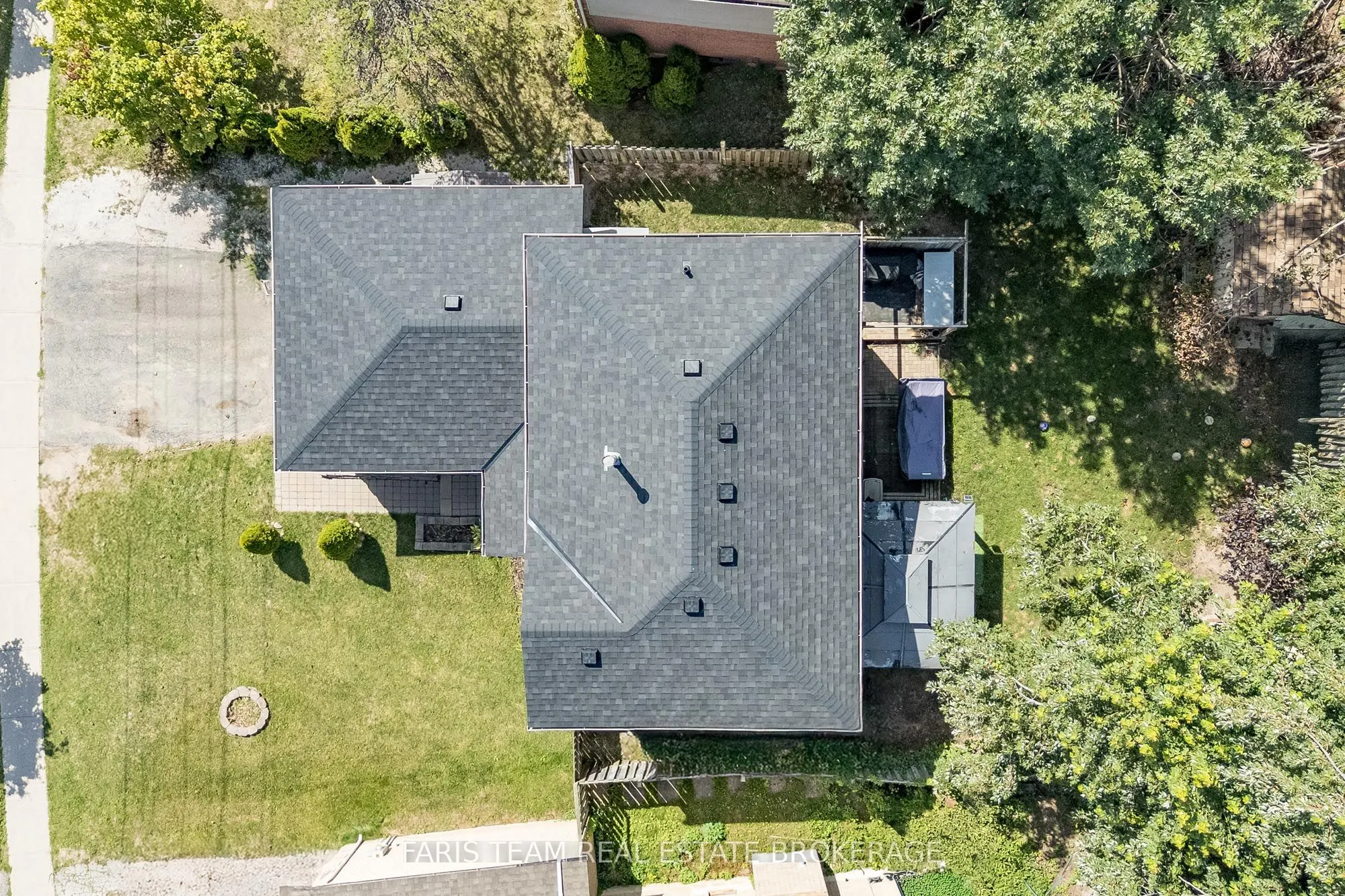 72 Livingstone Street W