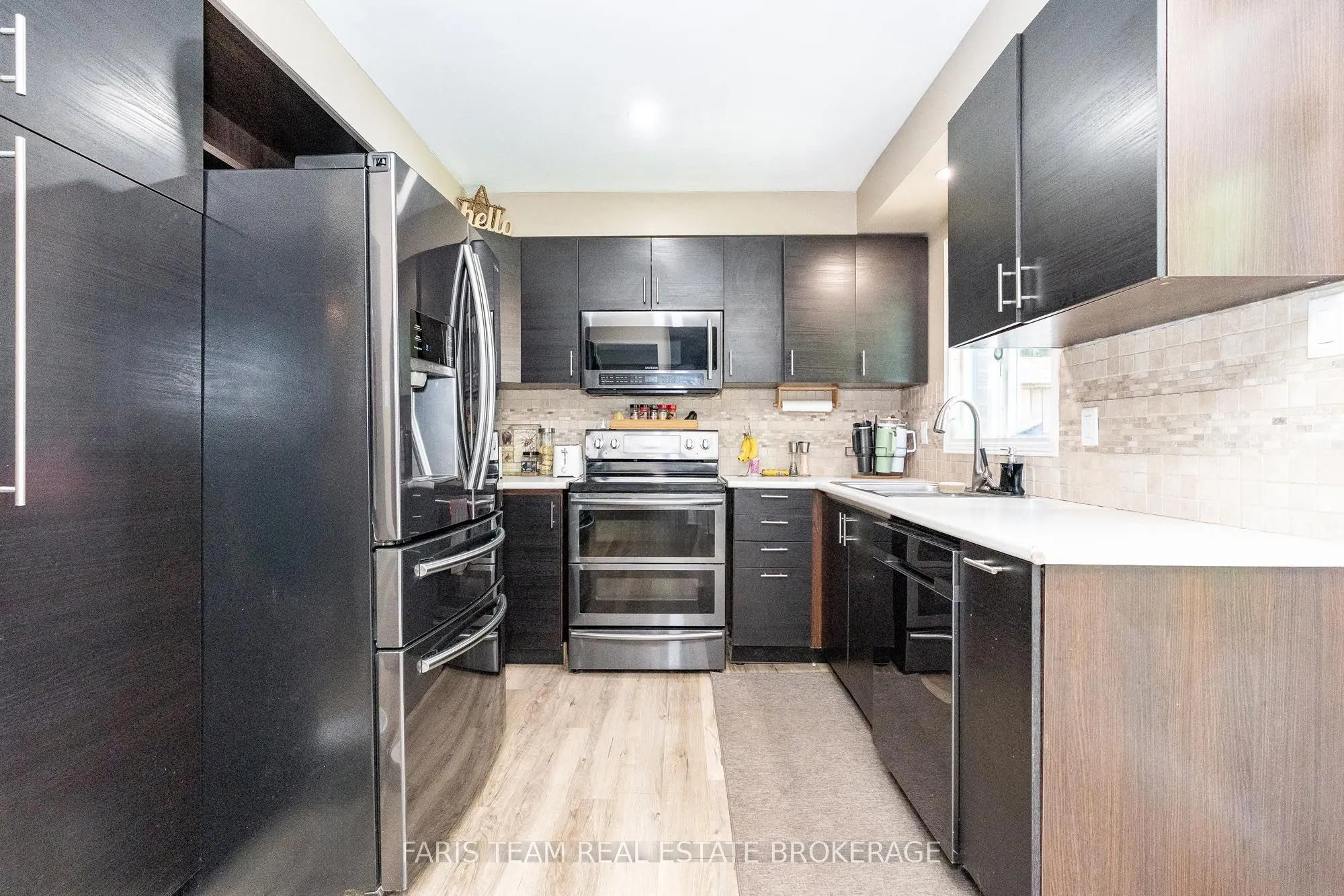 72 Livingstone Street W