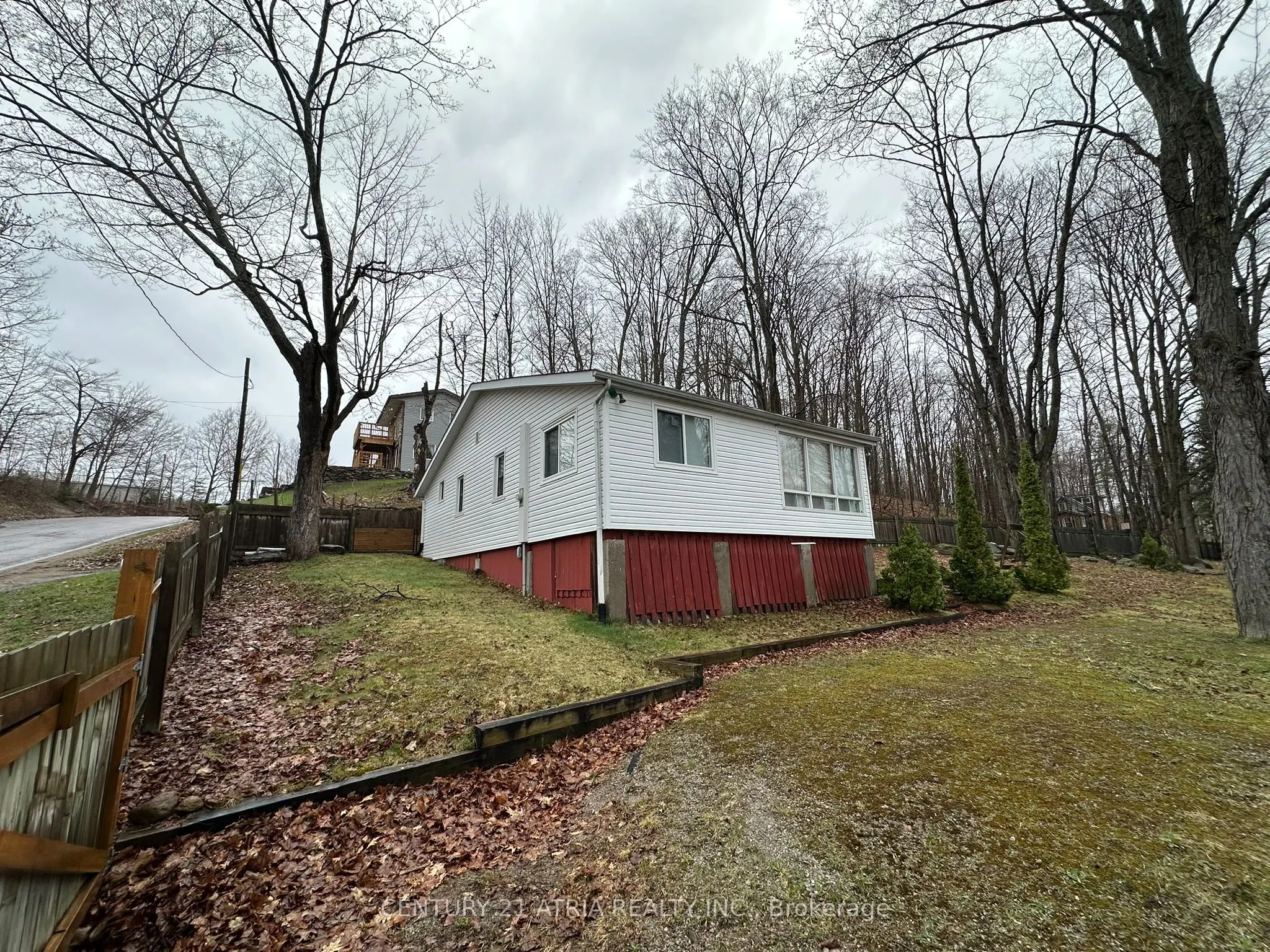 452 Champlain Road
