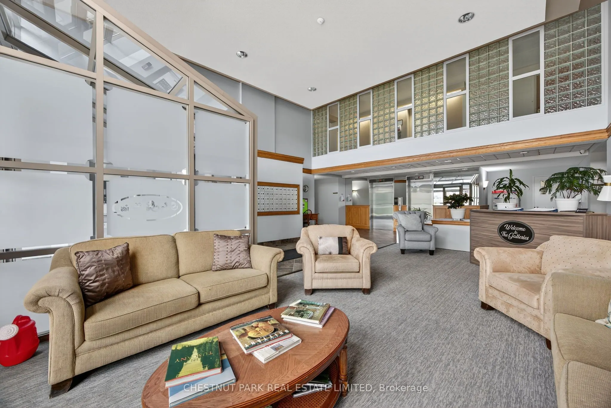 172 Eighth Street, #404
