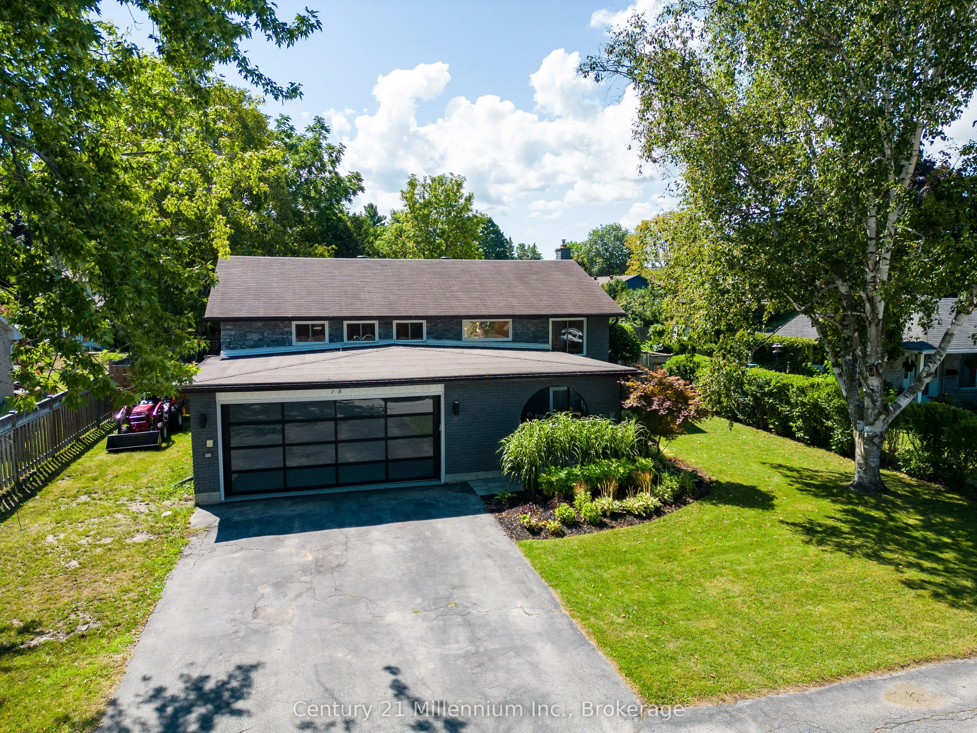 18 Bryan Drive