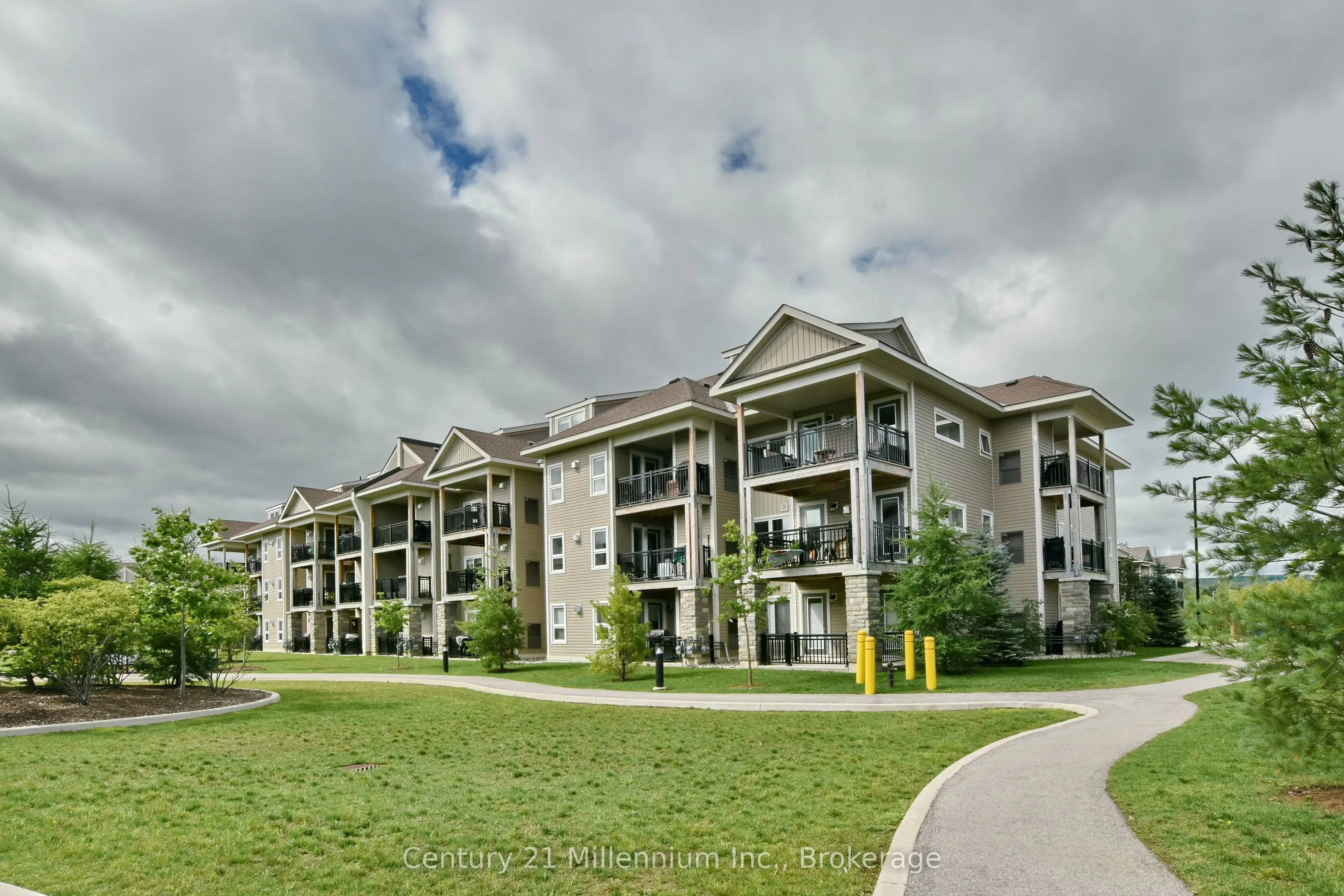 5 Anchorage Crescent, #201