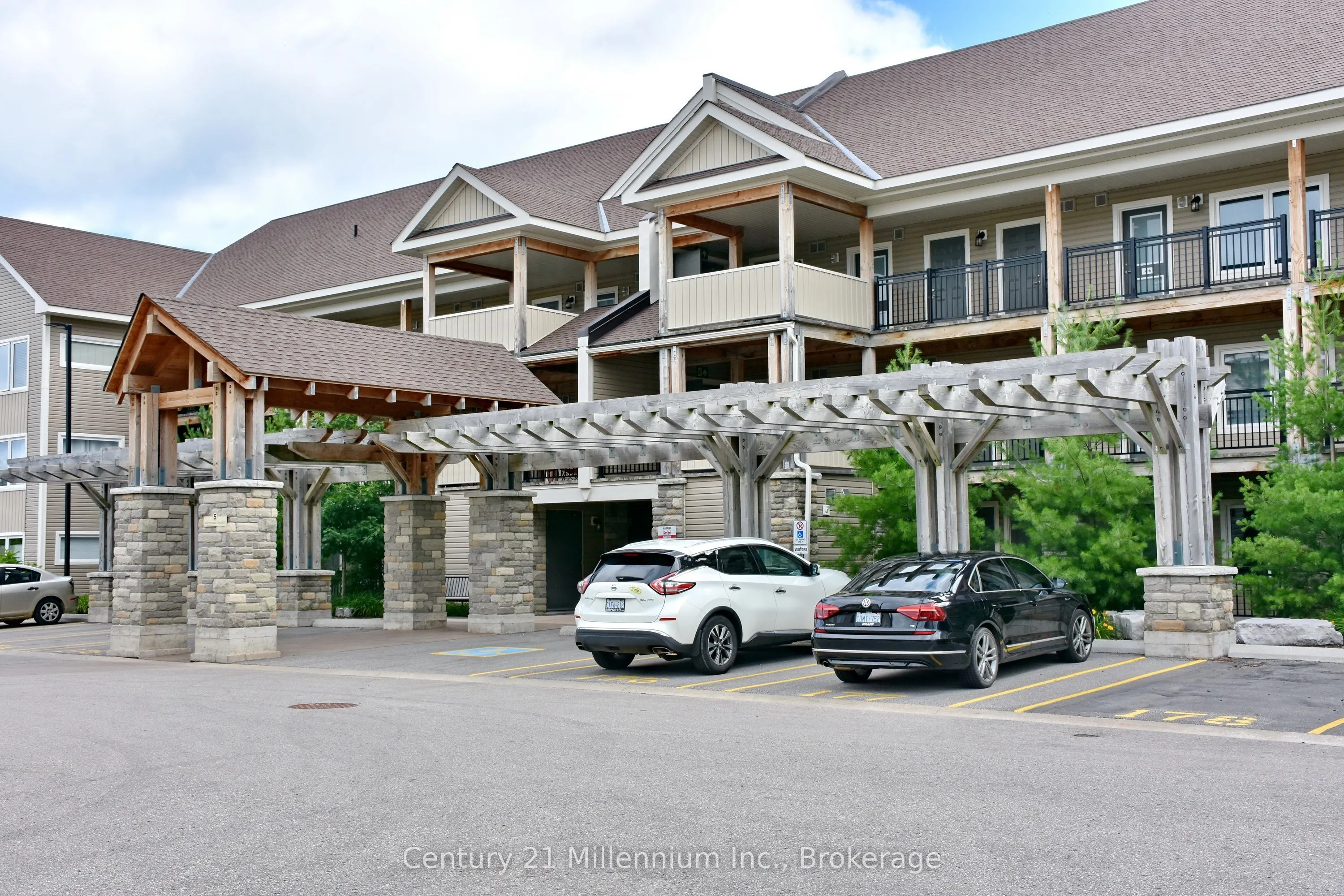 5 Anchorage Crescent, #201