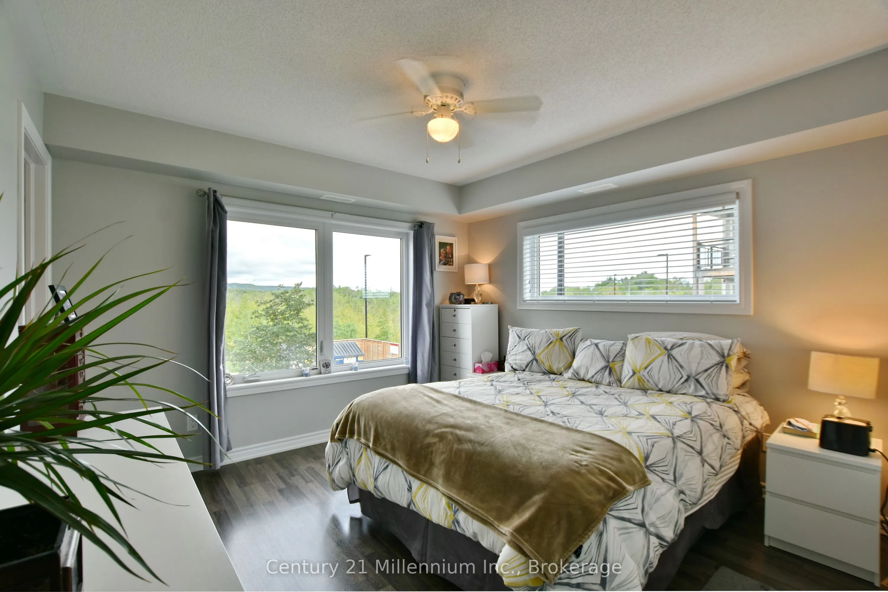 5 Anchorage Crescent, #201