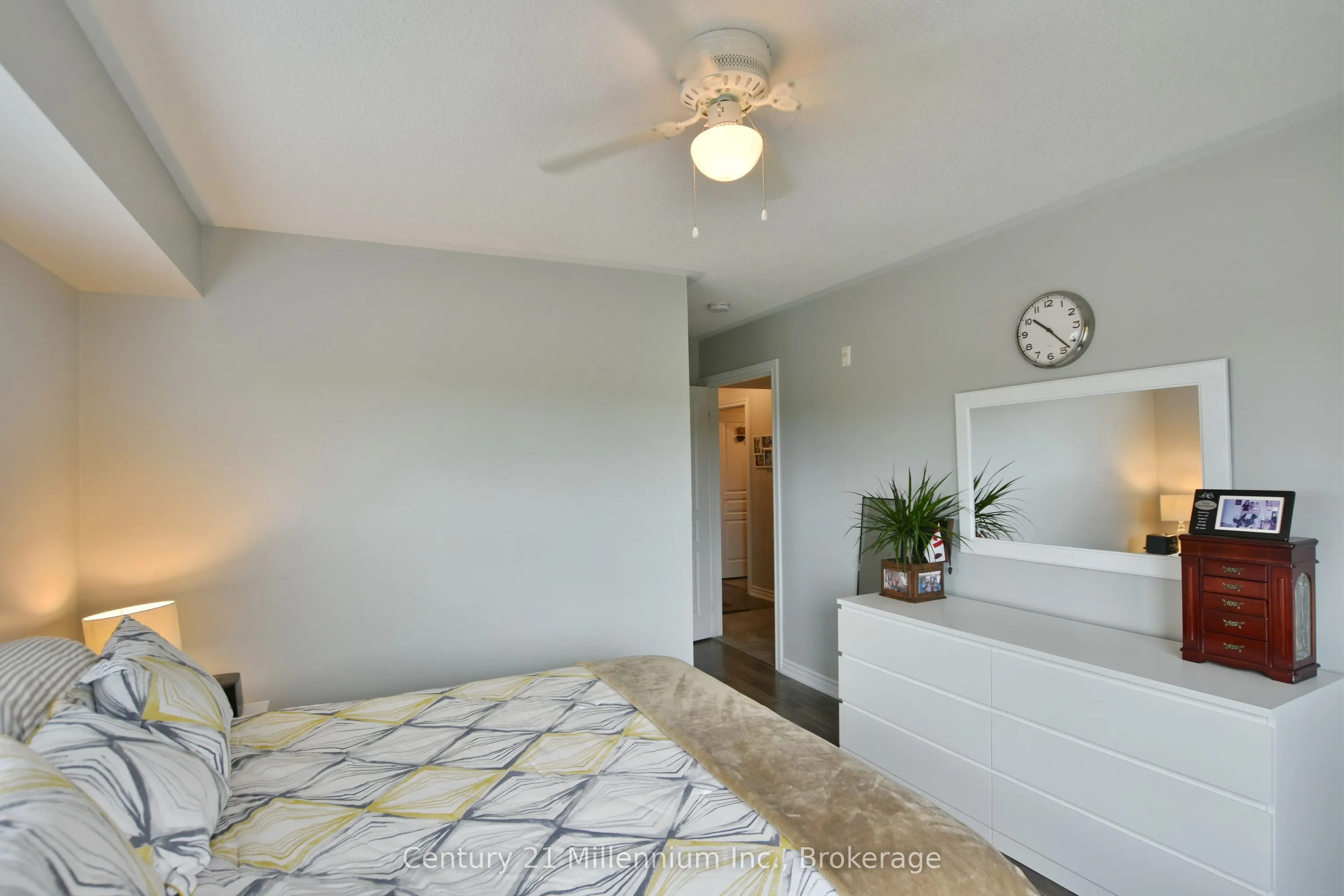 5 Anchorage Crescent, #201