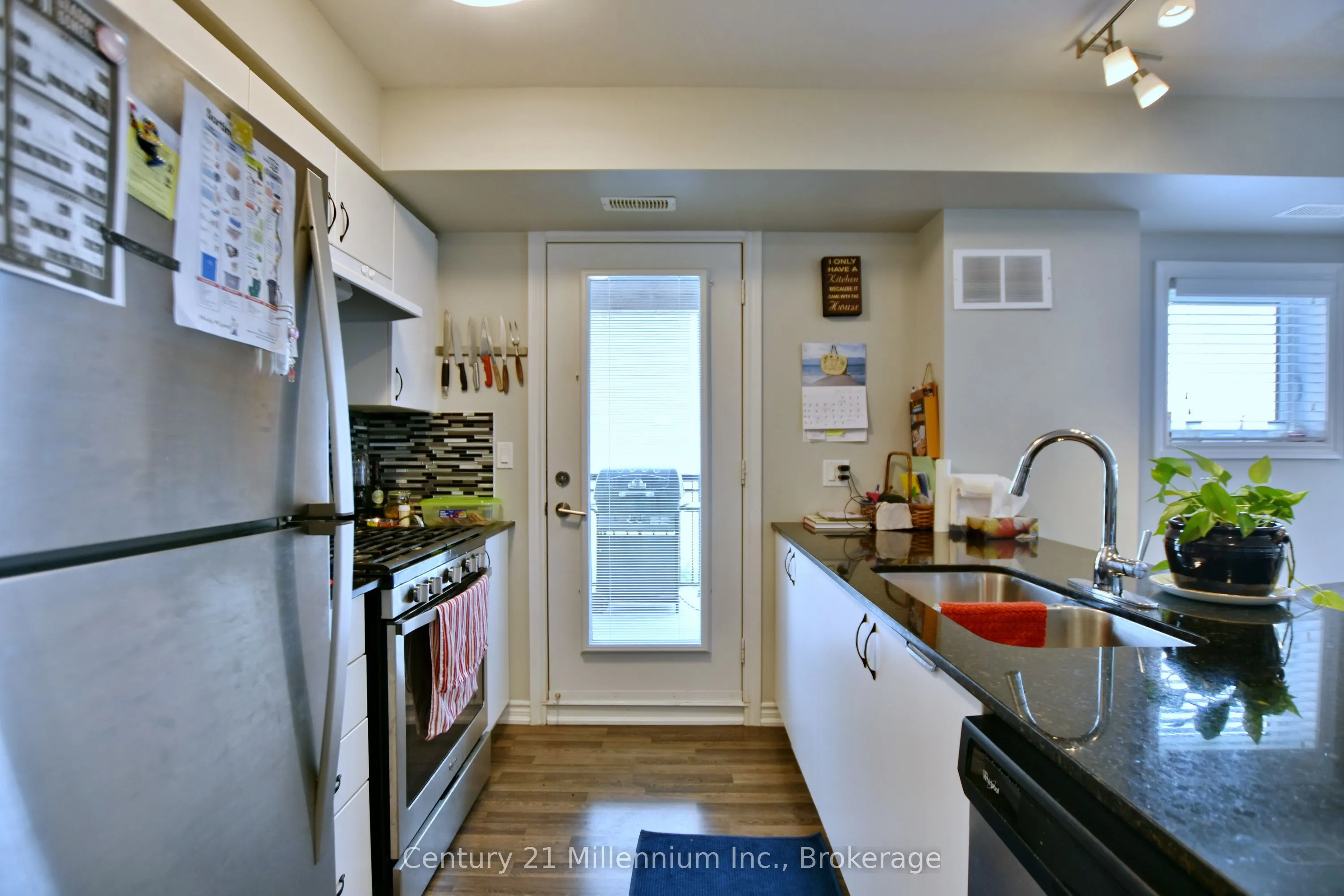 5 Anchorage Crescent, #201