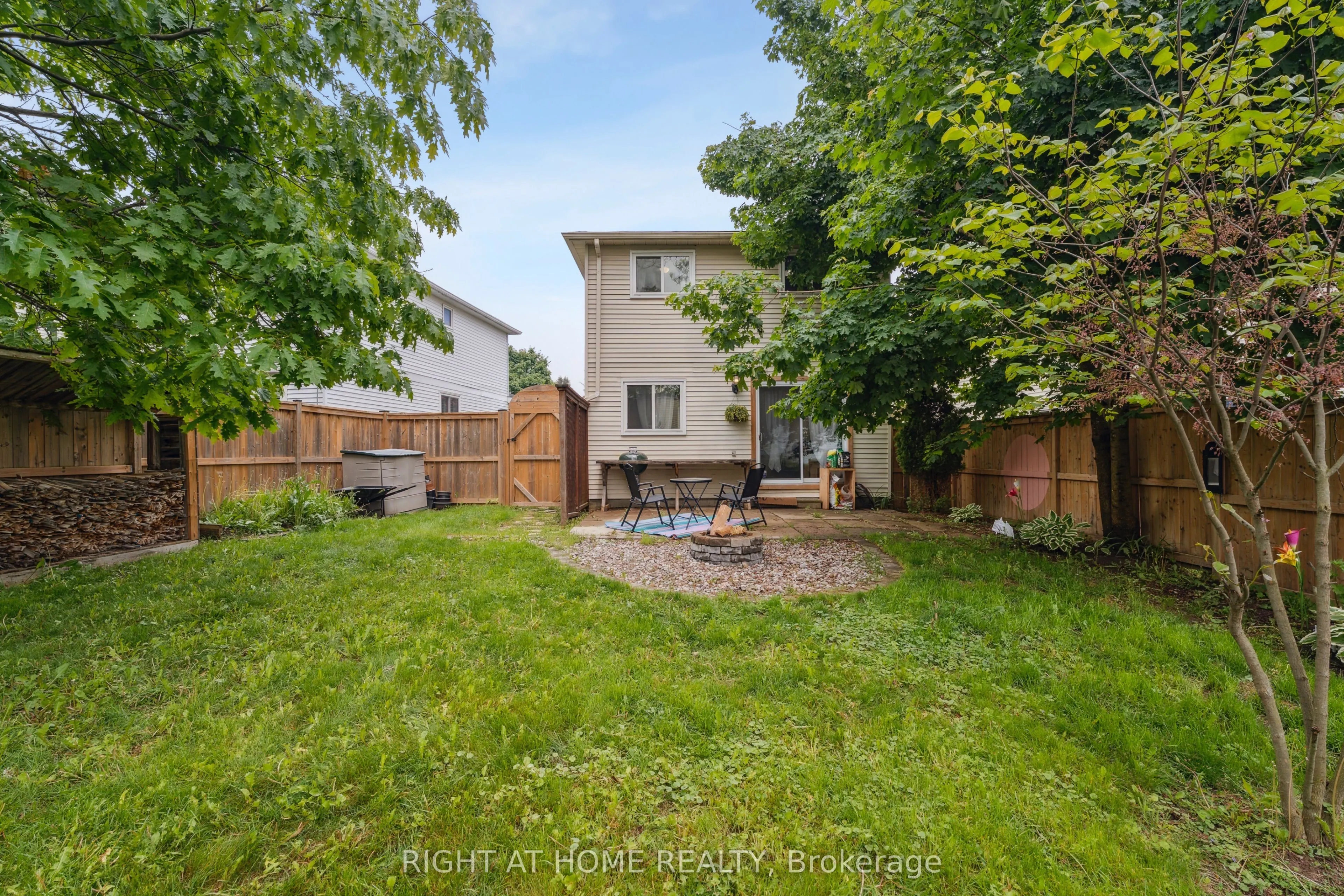 54 Shakespeare Crescent