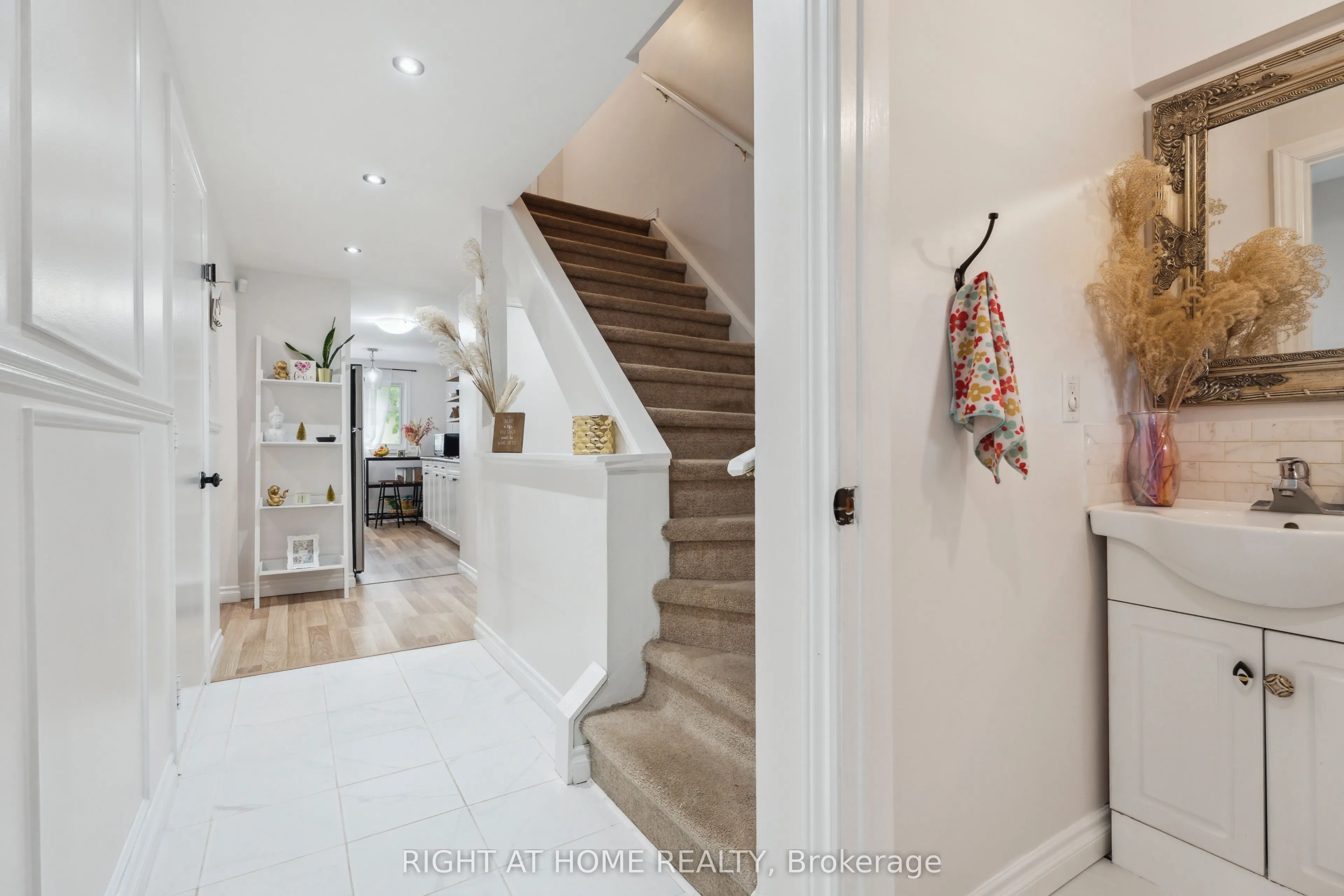 54 Shakespeare Crescent