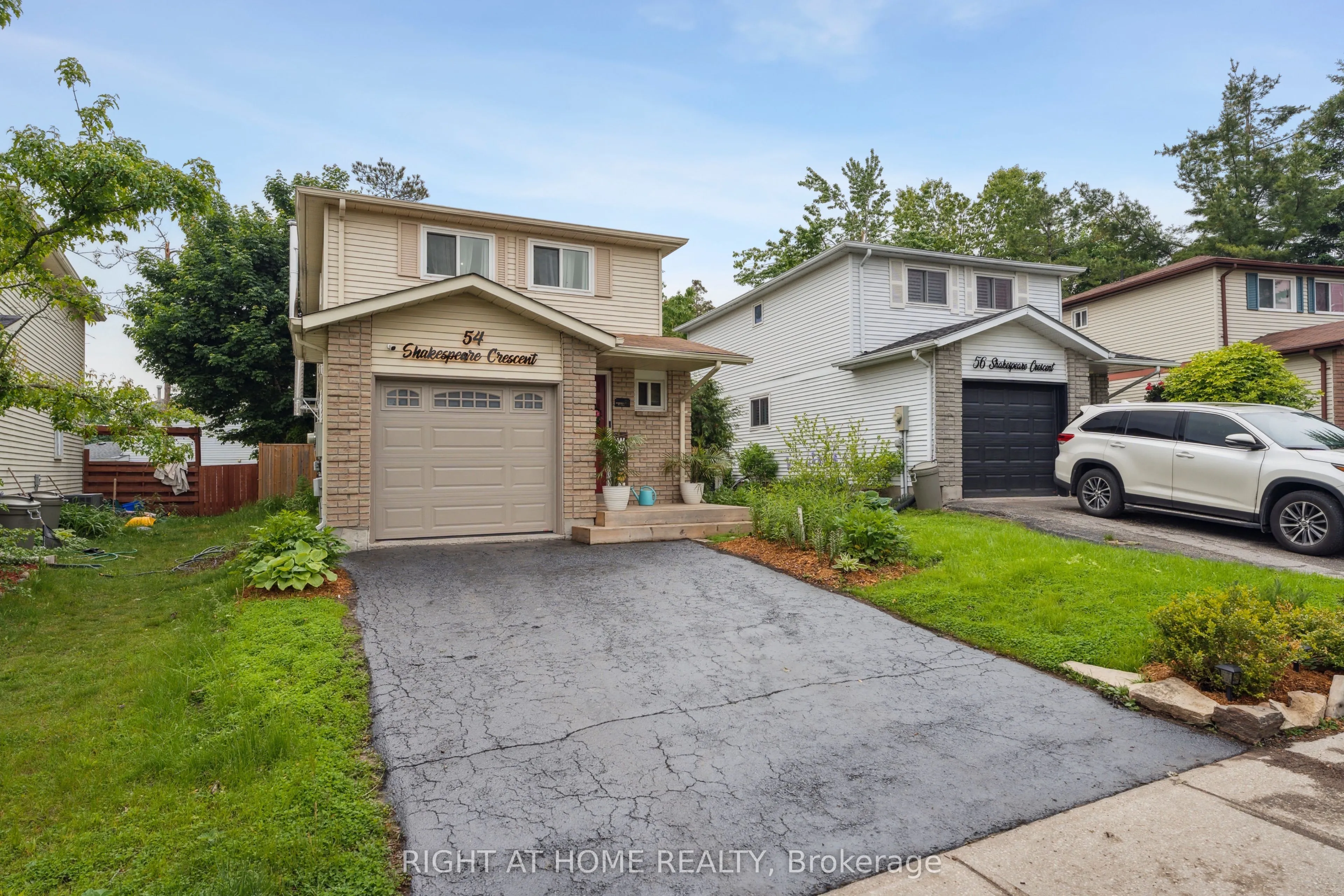 54 Shakespeare Crescent