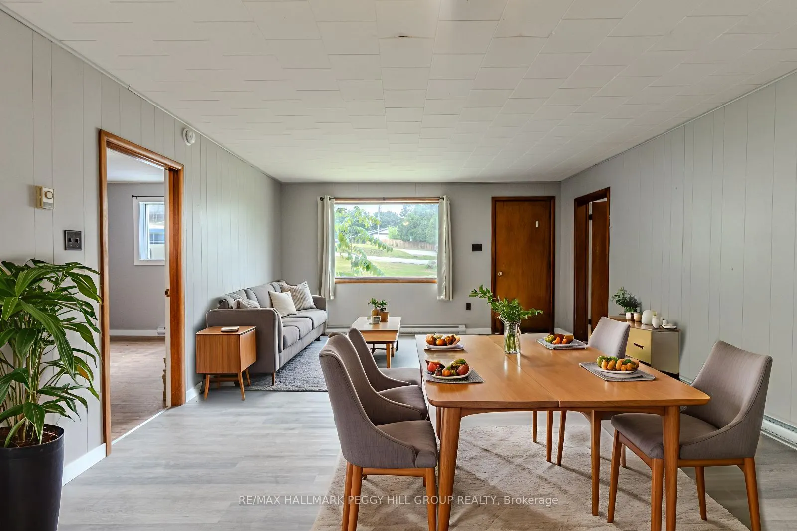 332 Champlain Road