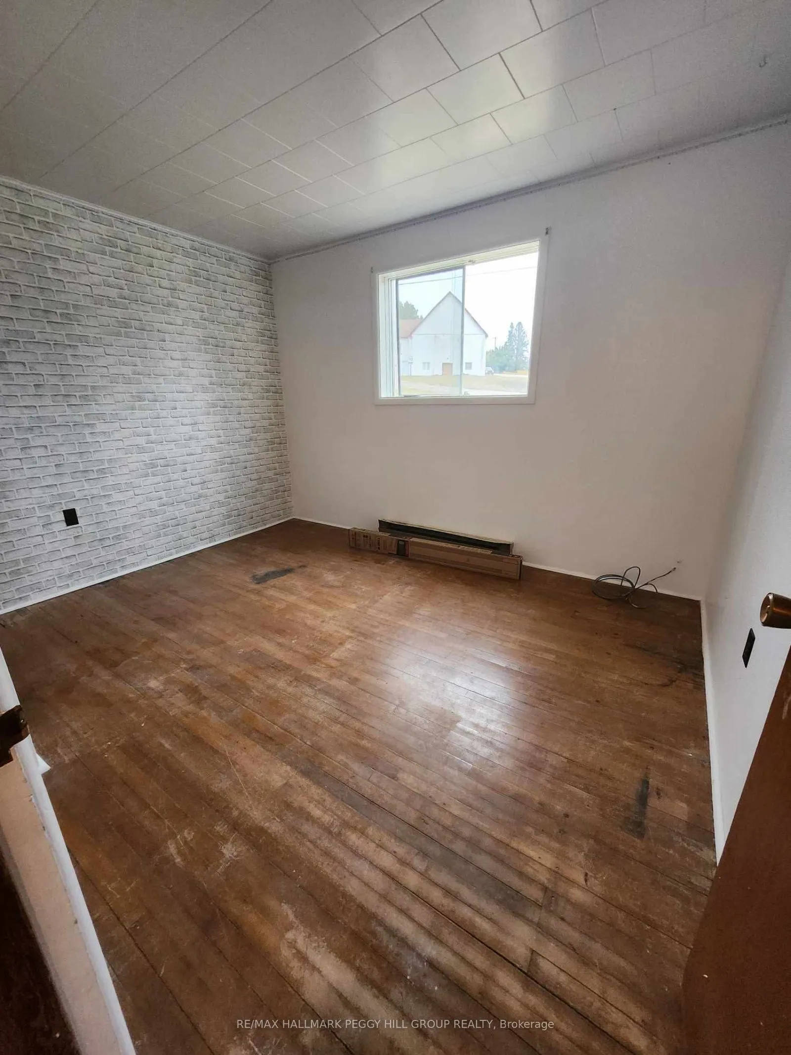 332 Champlain Road