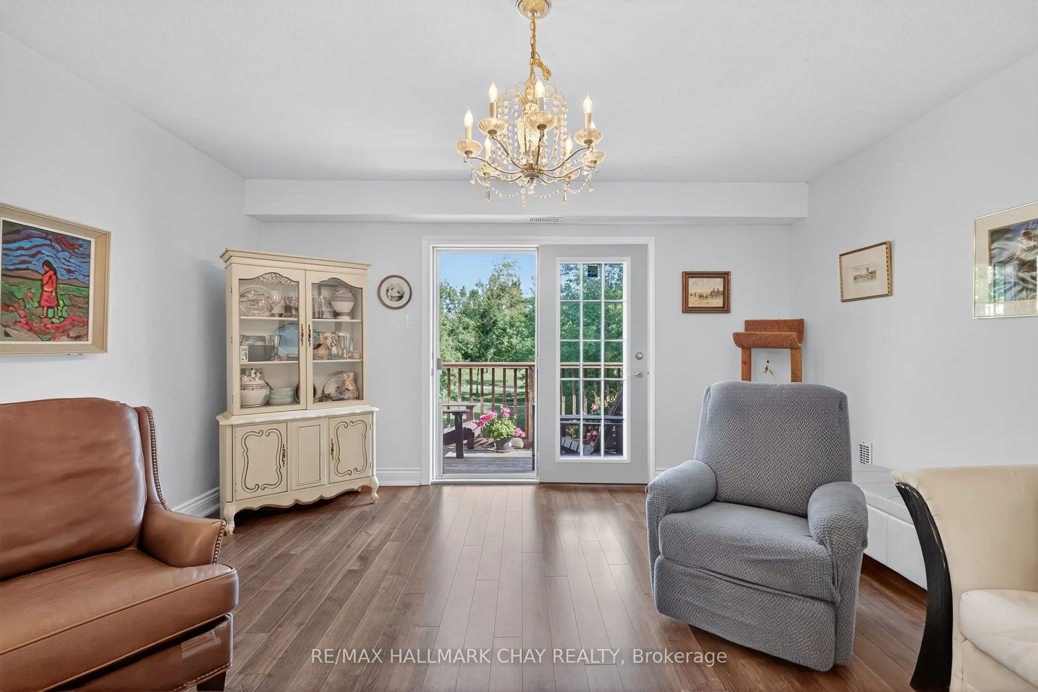 222 Steel Street, #10