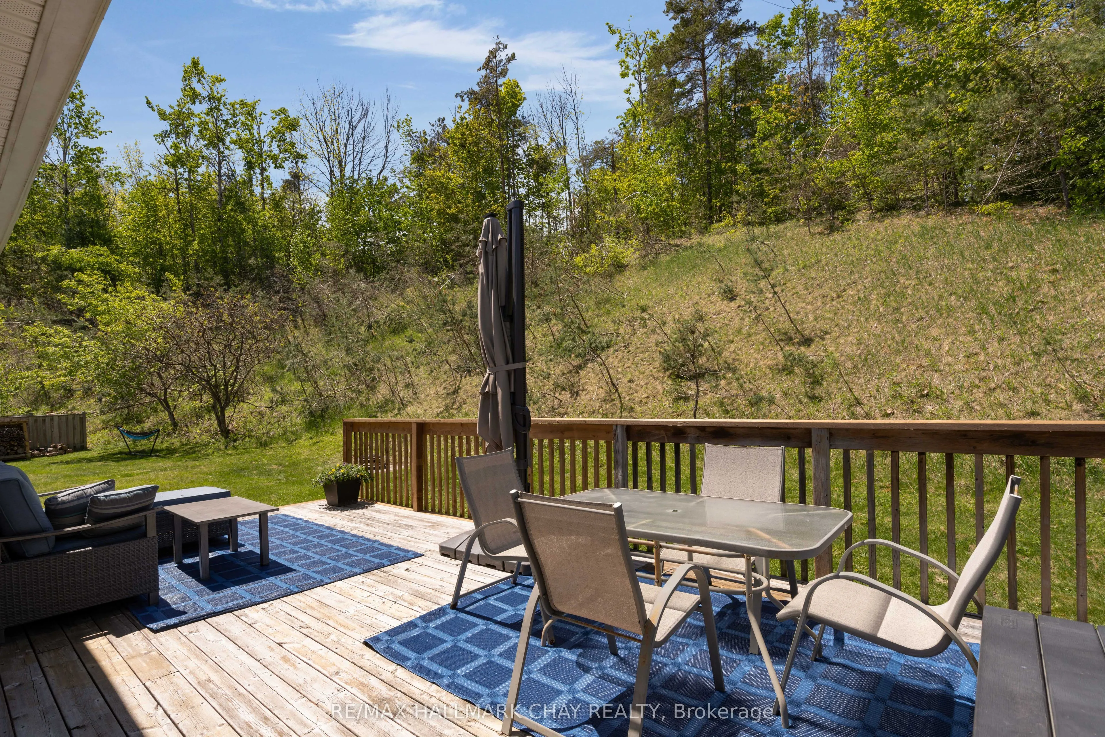8 Ash Court