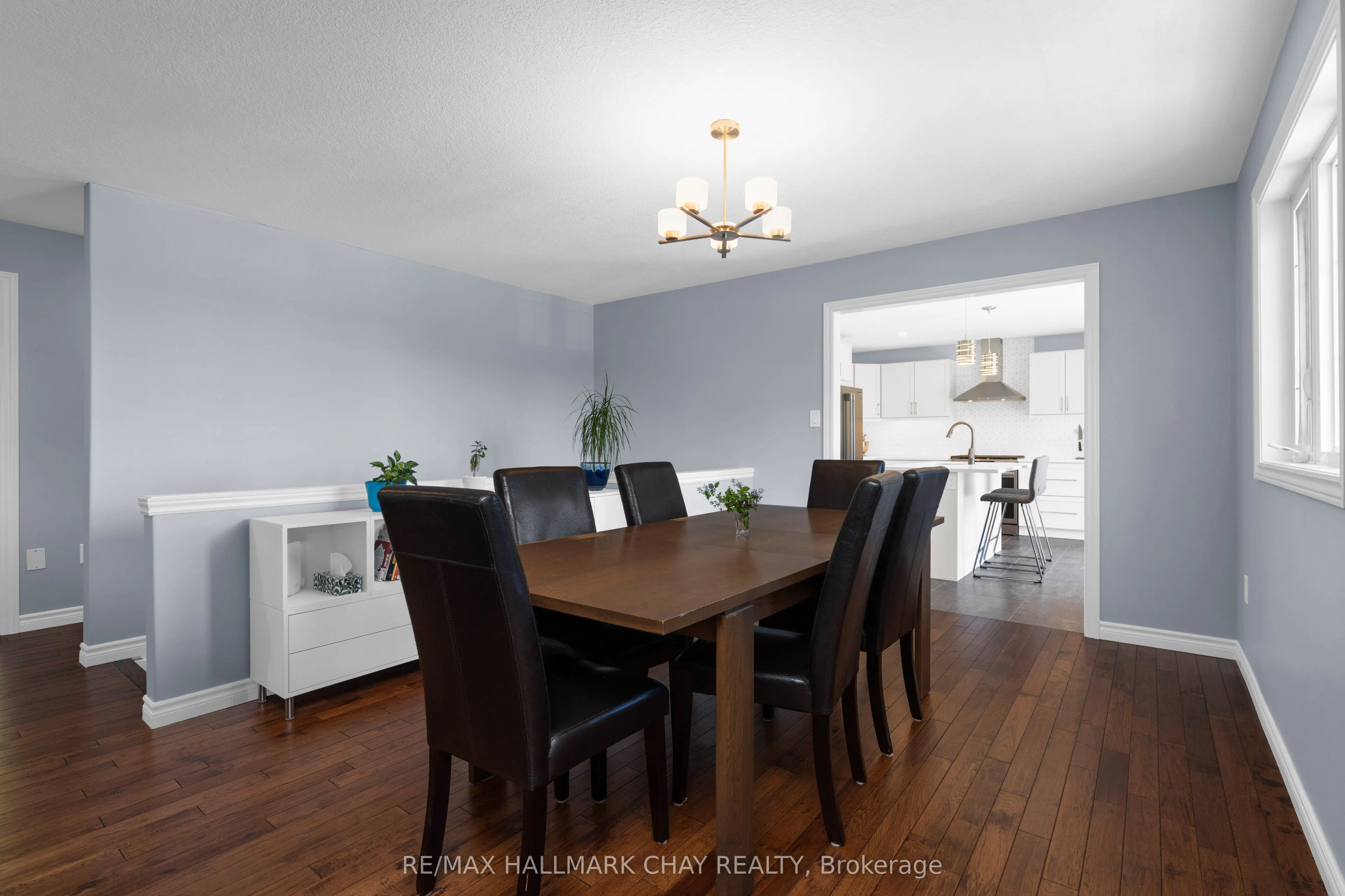 8 Ash Court