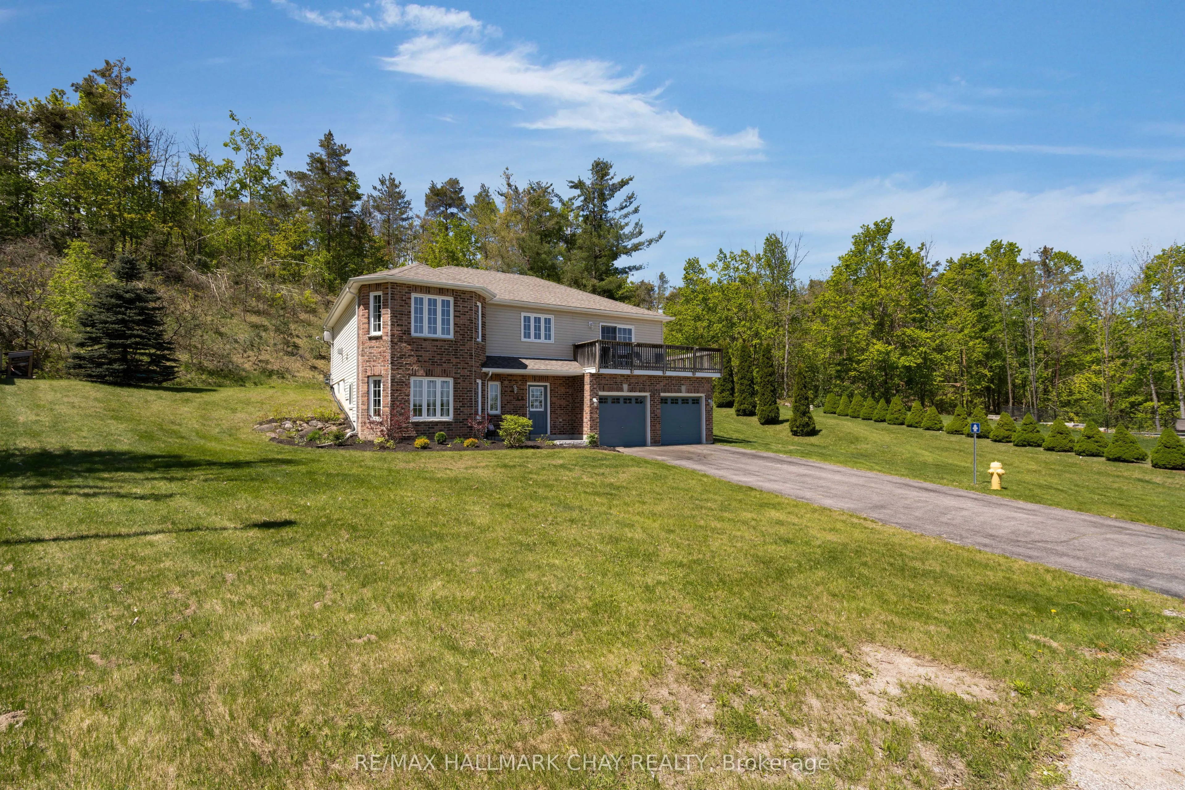 8 Ash Court