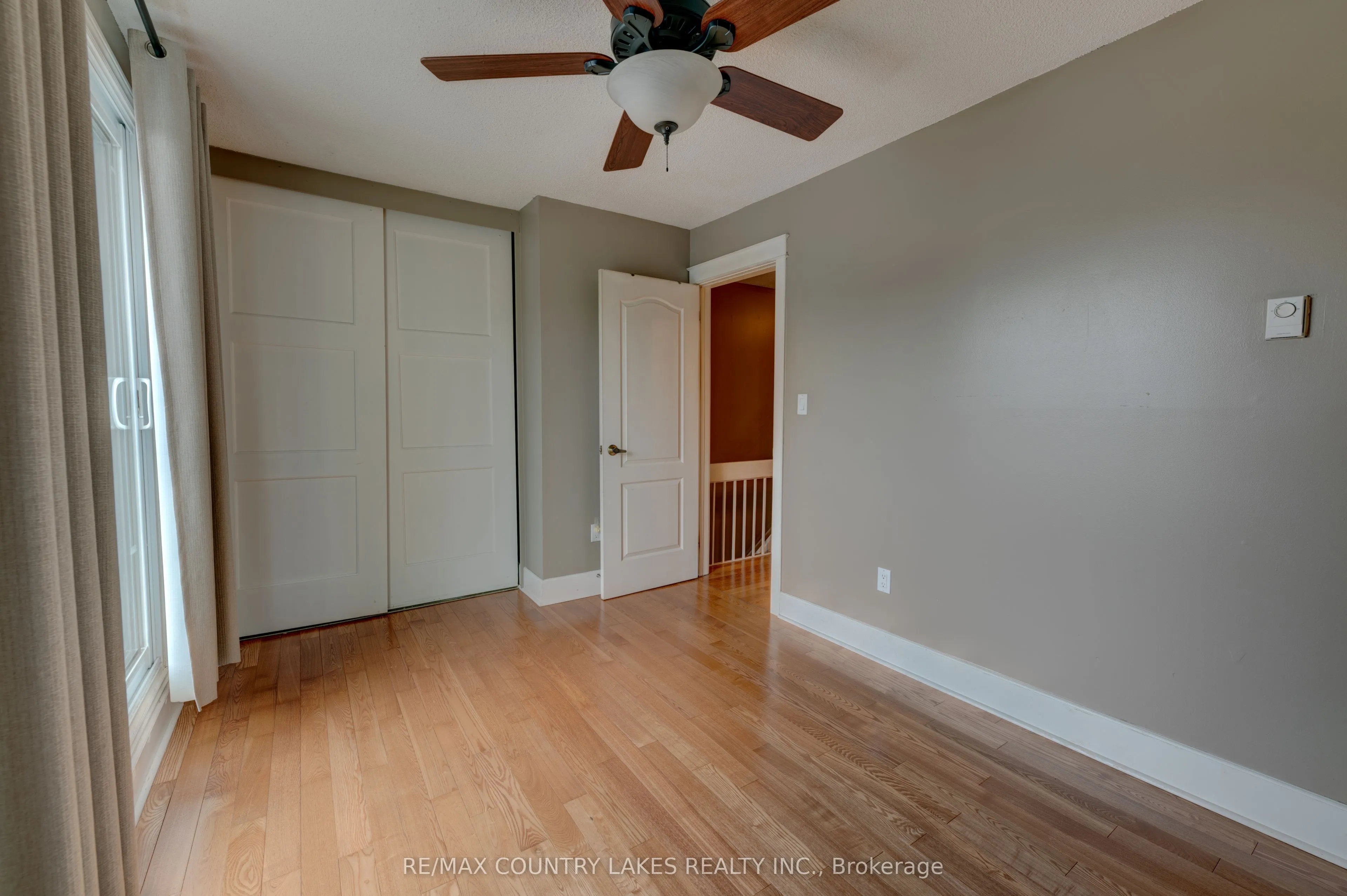 4 Paradise Boulevard, #1