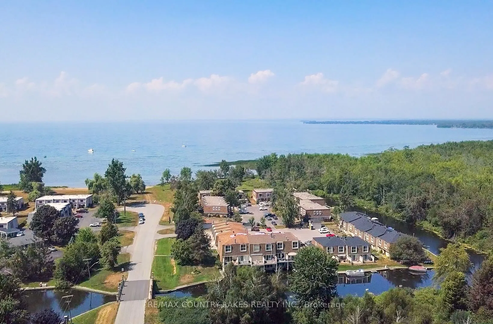 4 Paradise Boulevard, #1