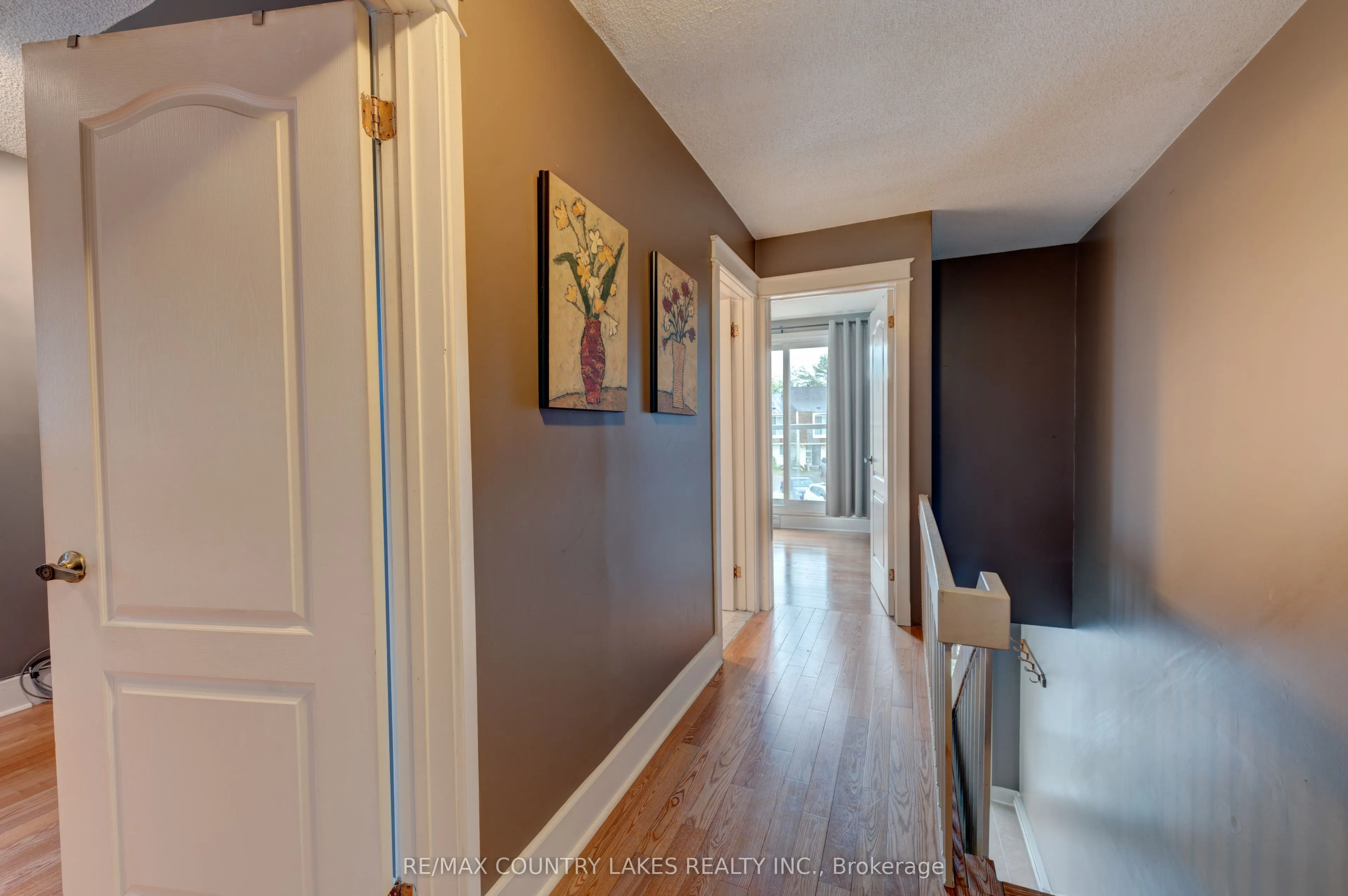 4 Paradise Boulevard, #1