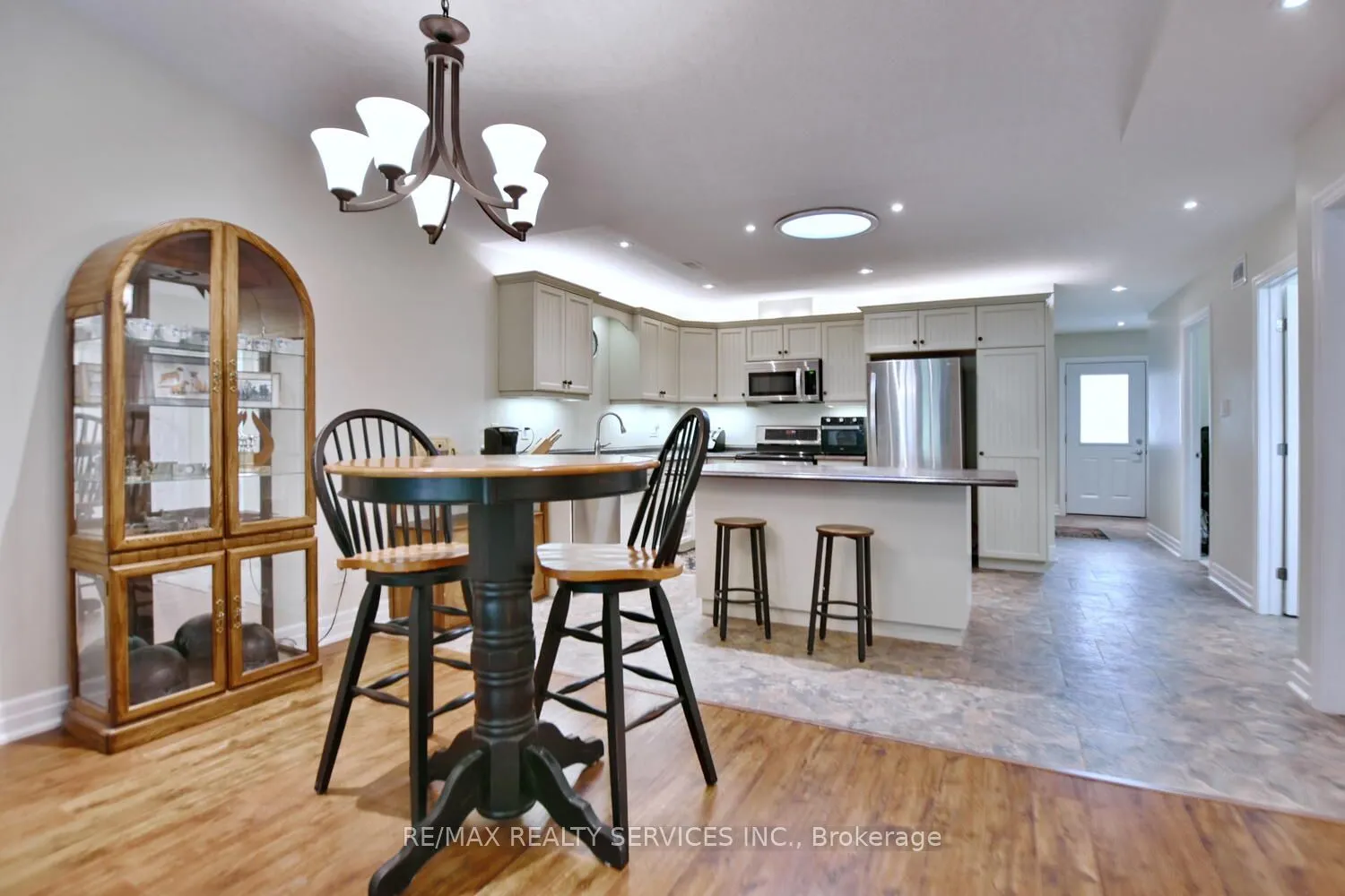 45 Clover Crescent