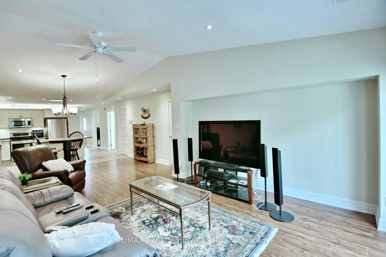 45 Clover Crescent