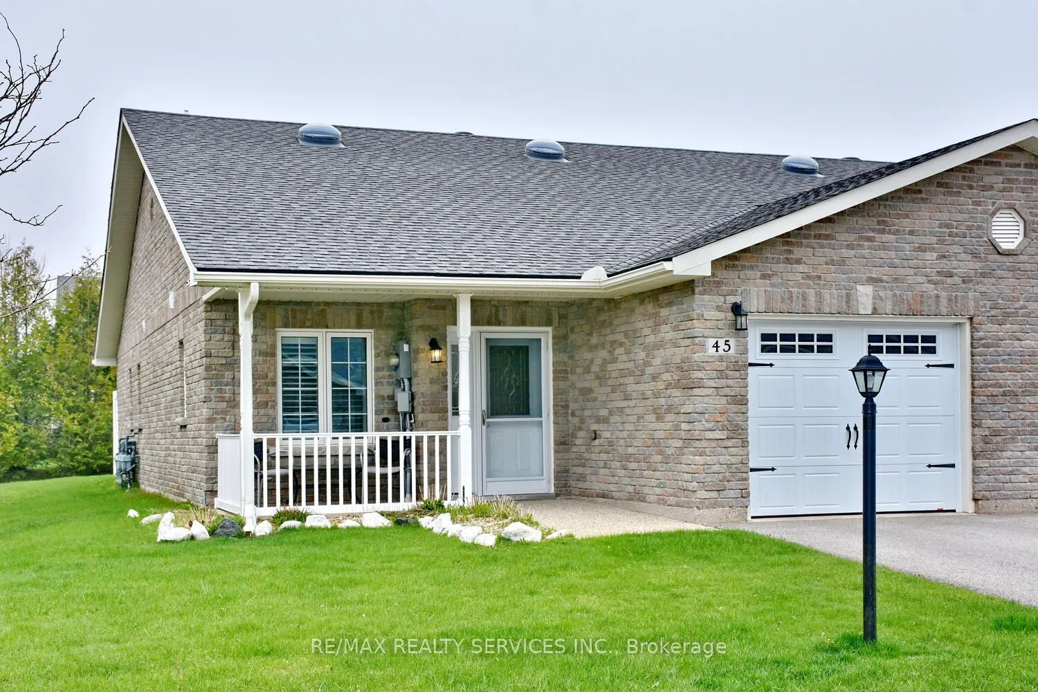 45 Clover Crescent