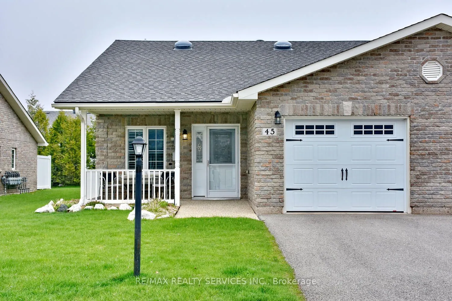 45 Clover Crescent