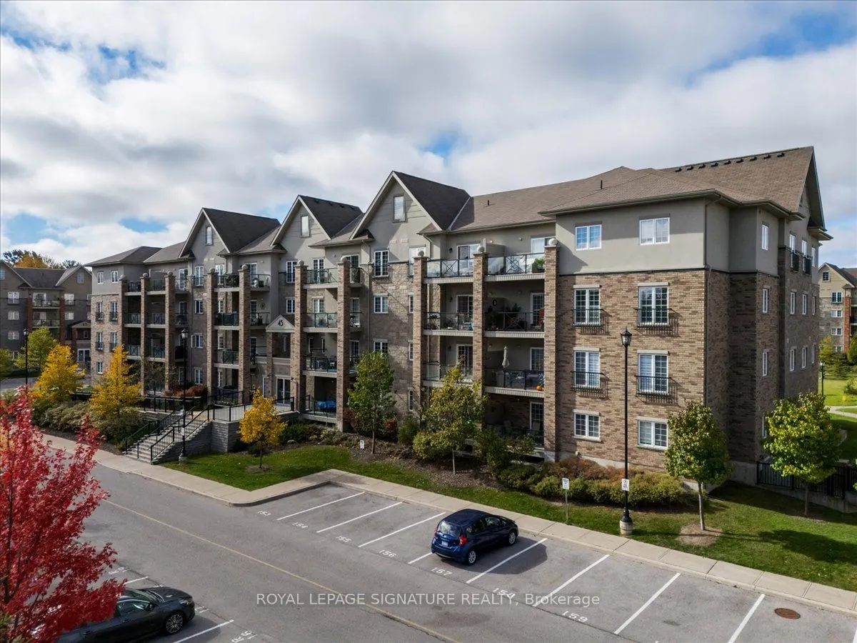 45 Ferndale Drive S, #301