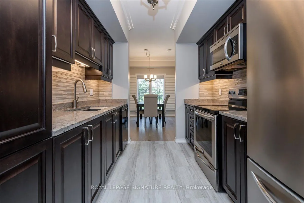 45 Ferndale Drive S, #301