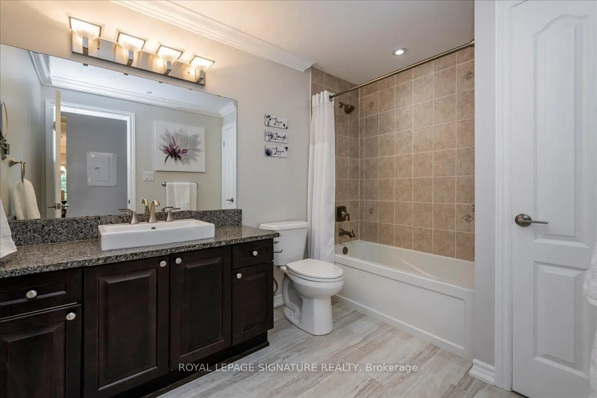 45 Ferndale Drive S, #301