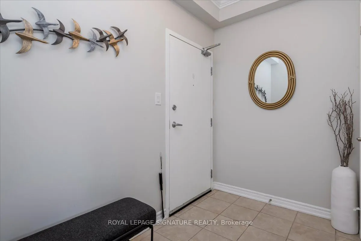 45 Ferndale Drive S, #301