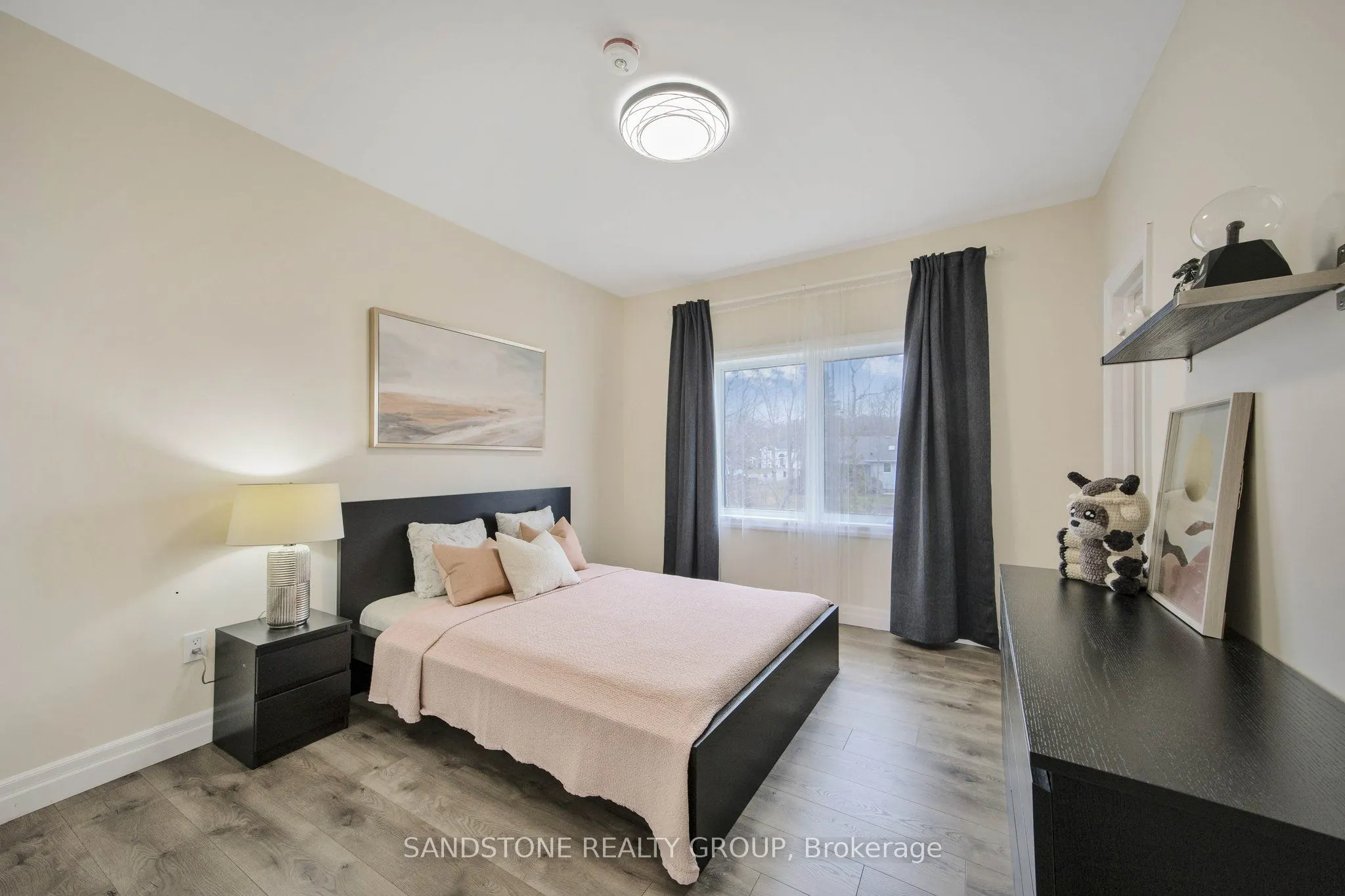 6 Dorothys Drive