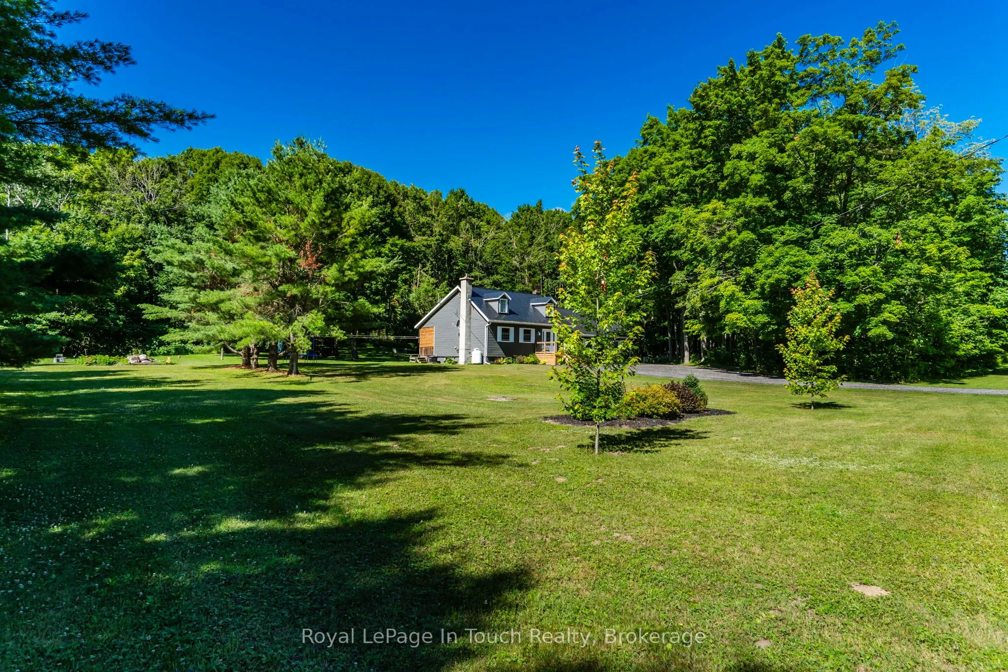 507 Lafontaine Road E