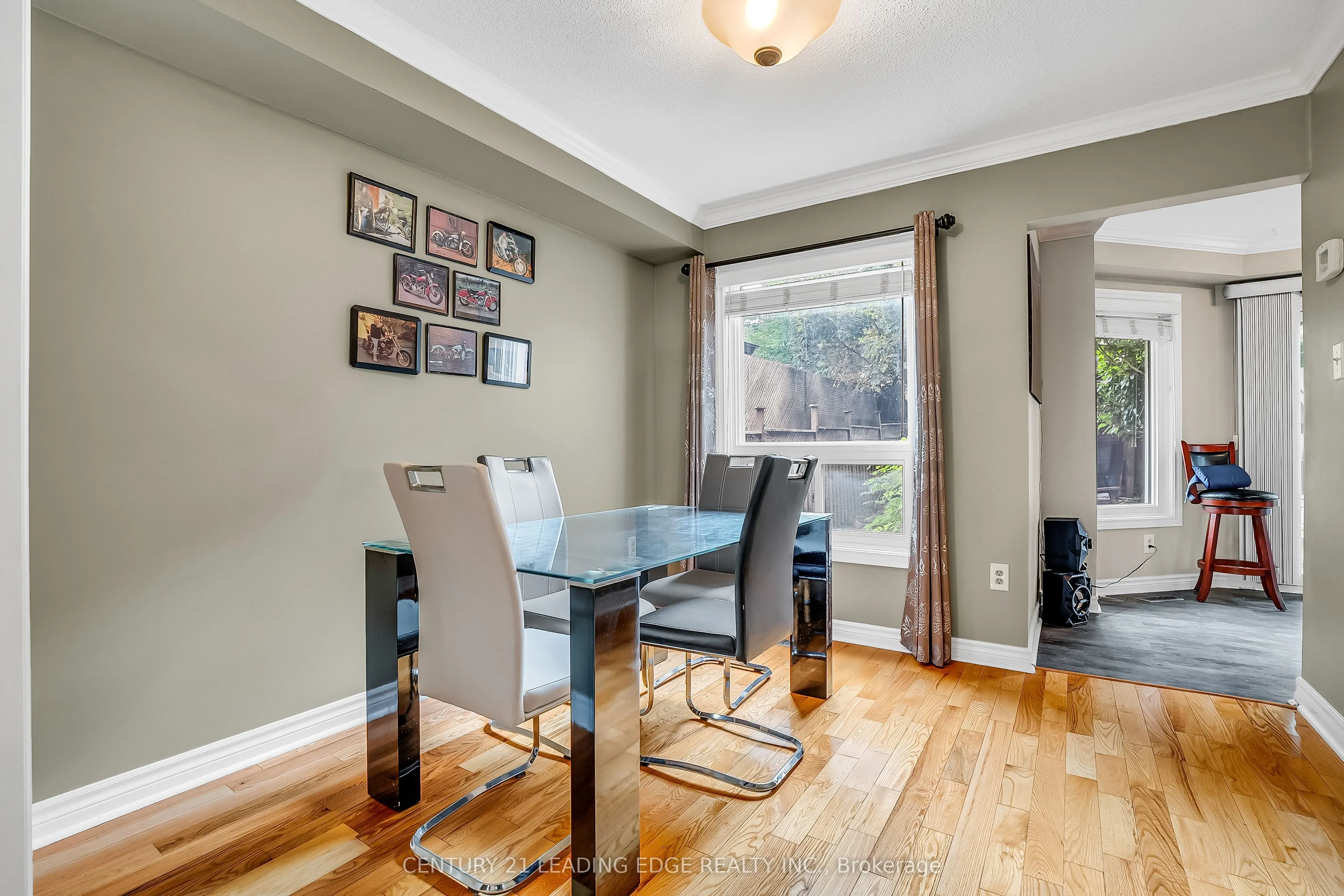 21 Brushwood Crescent