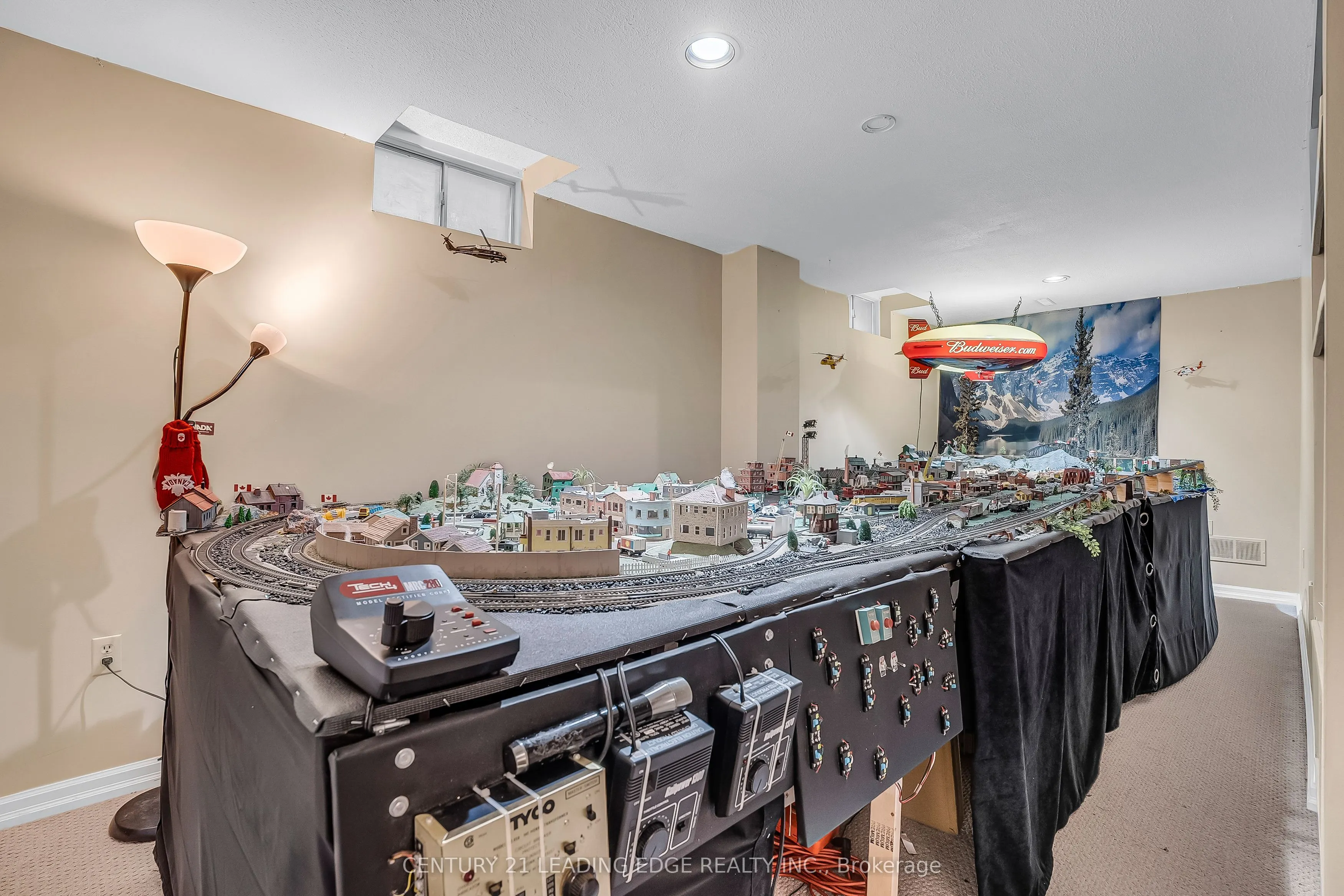 21 Brushwood Crescent