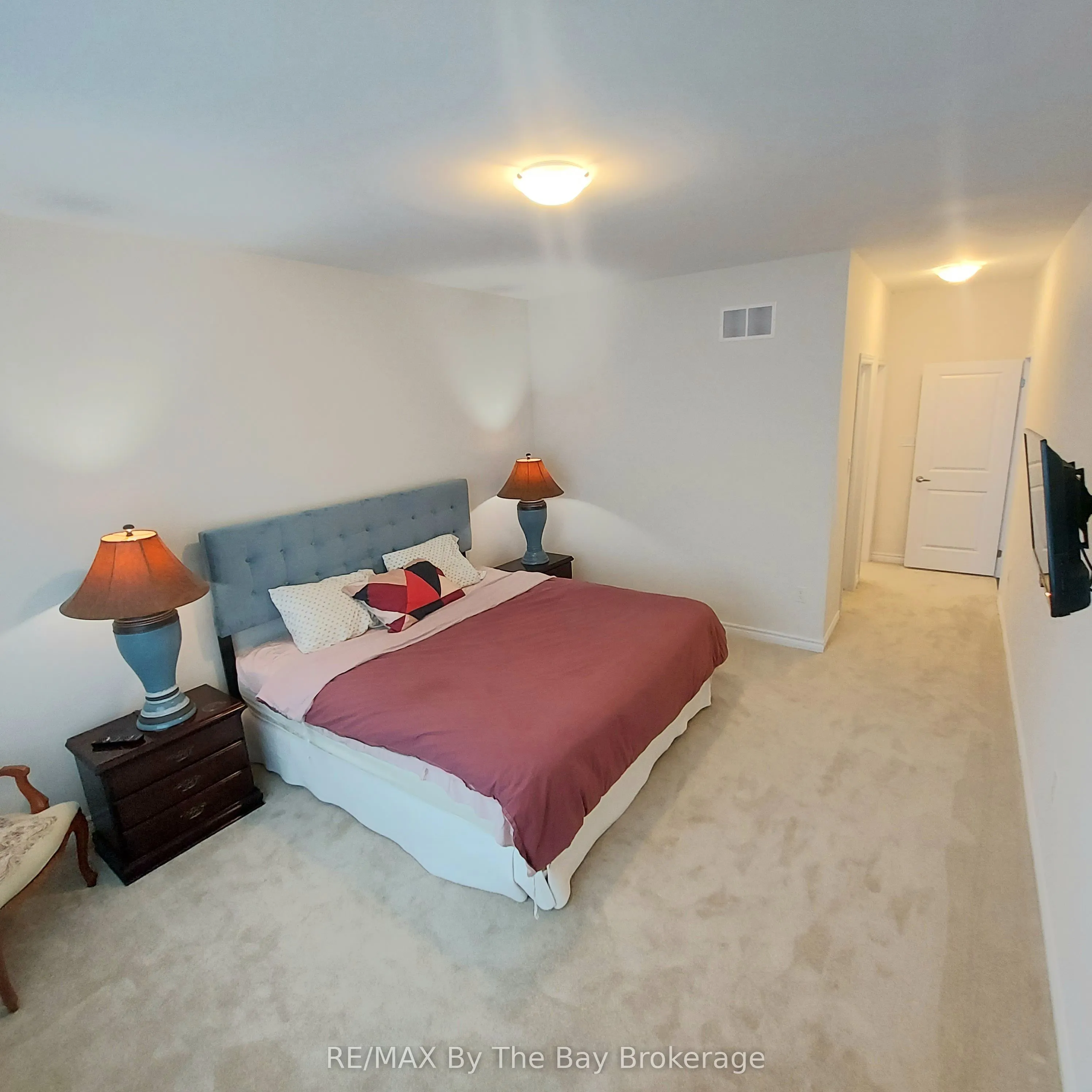 92 Berkely Street, #UPPER