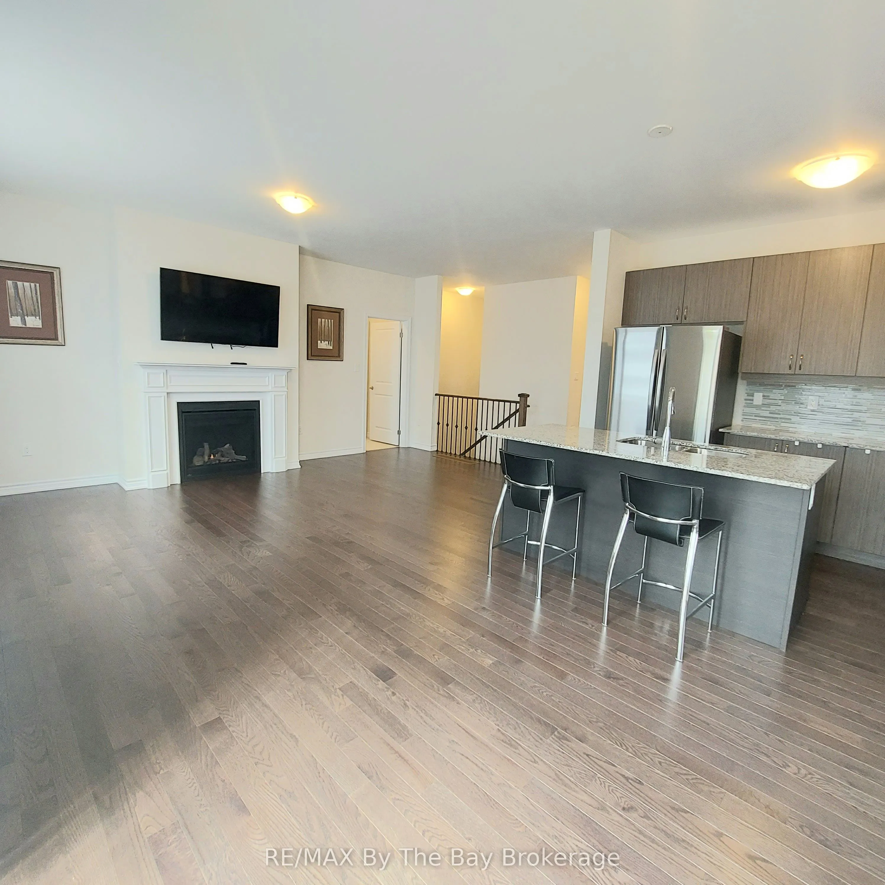 92 Berkely Street, #UPPER