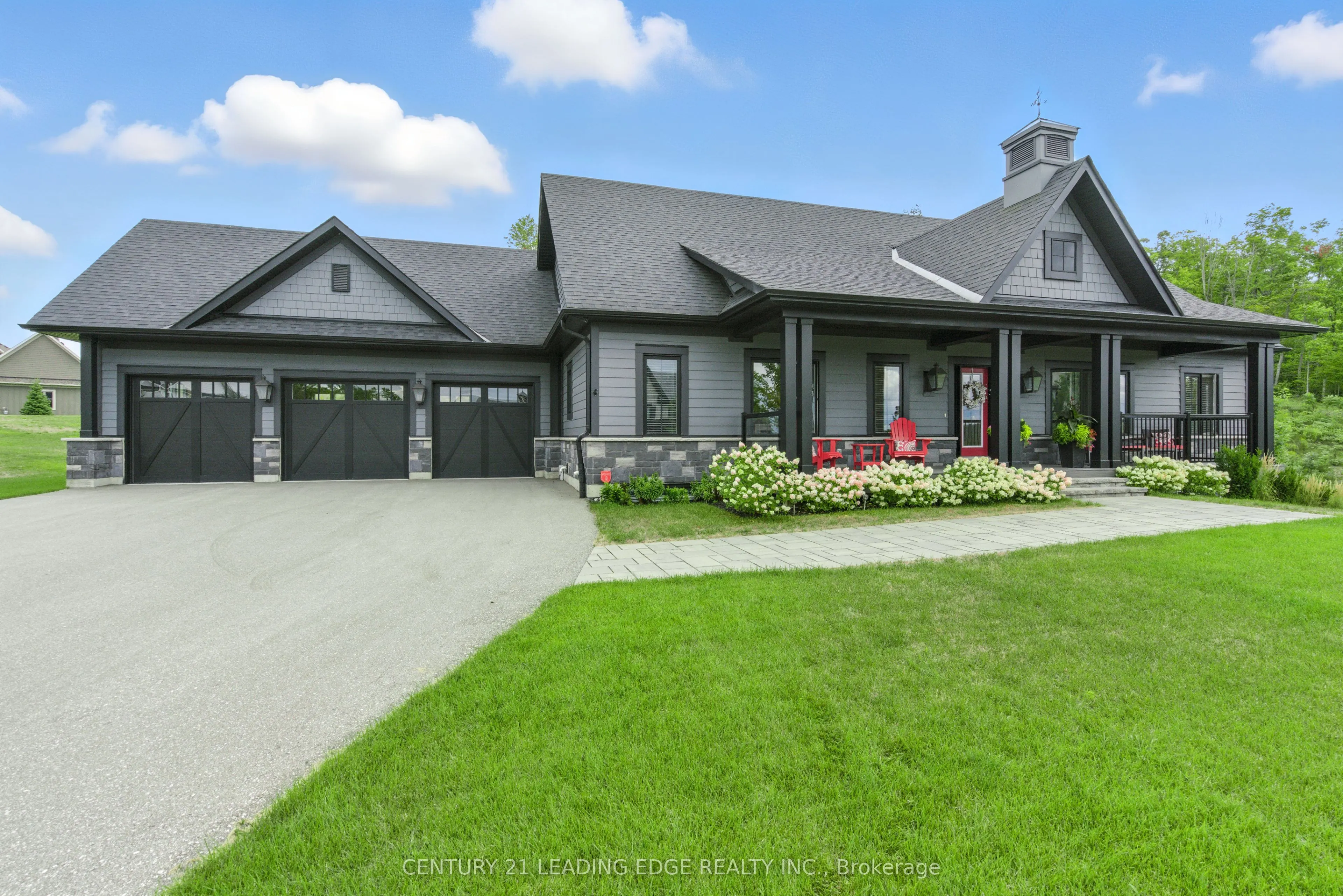 43 Thoroughbred Drive