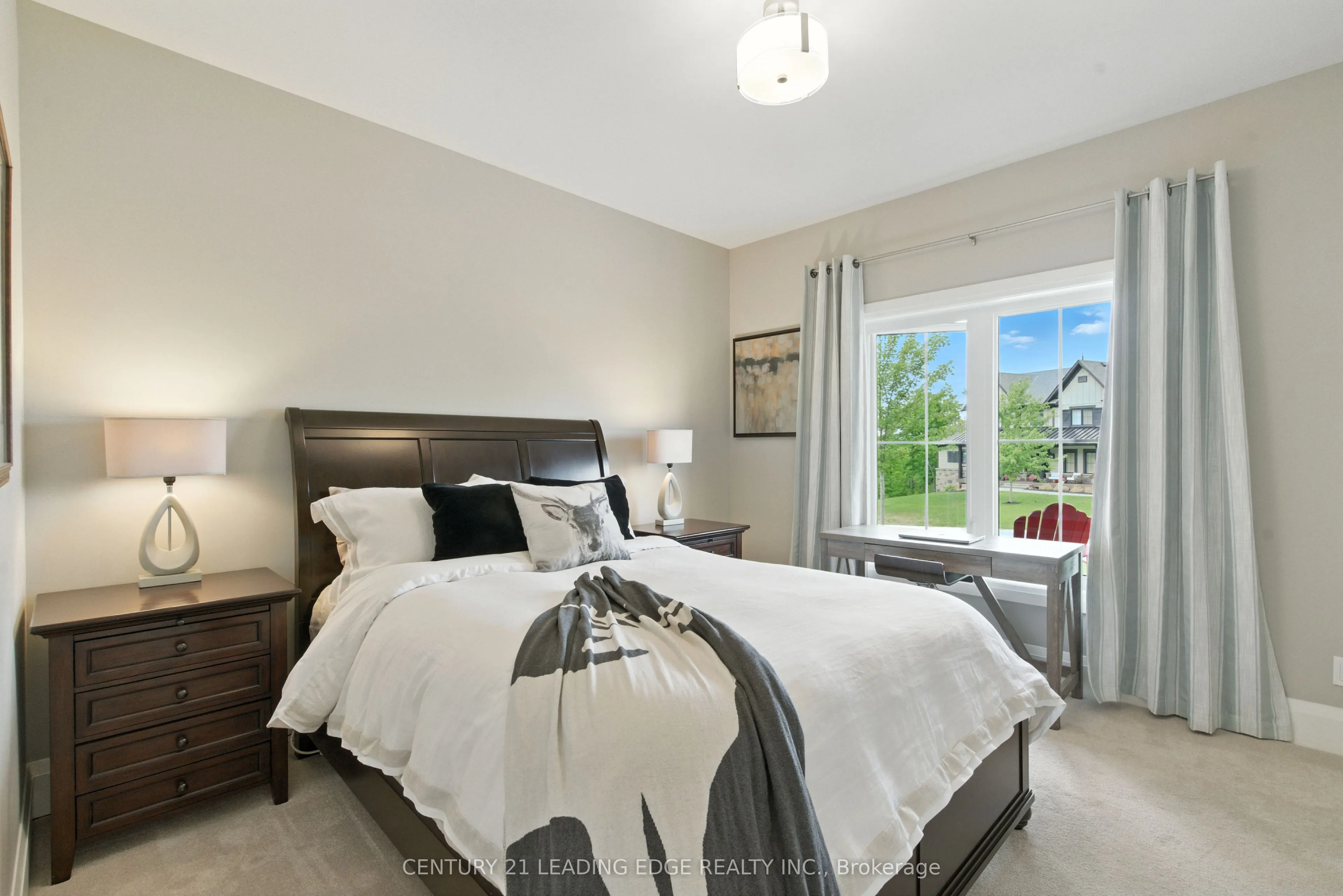 43 Thoroughbred Drive