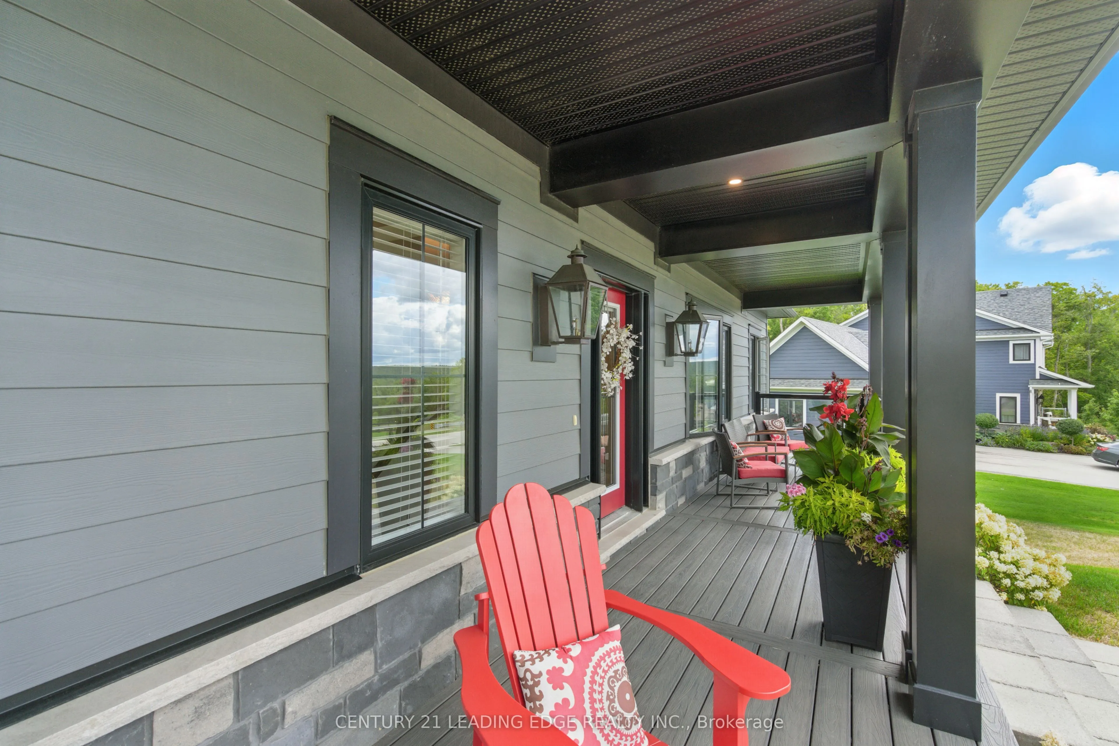 43 Thoroughbred Drive