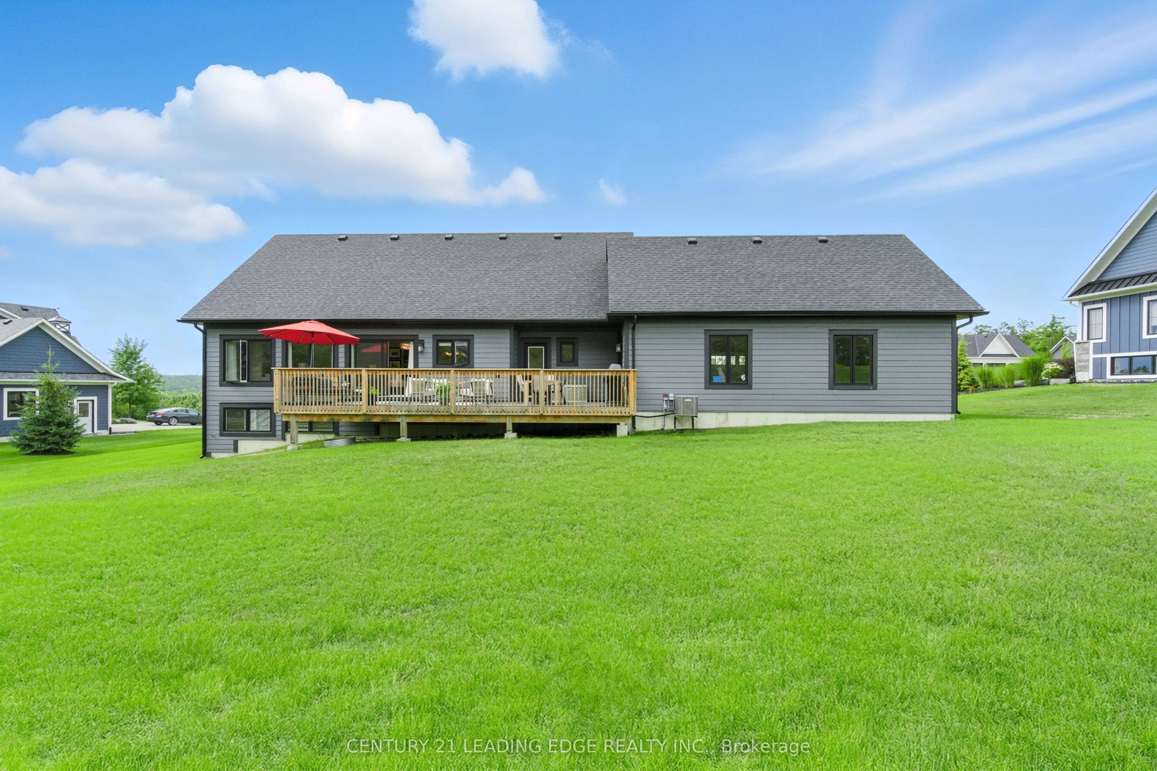 43 Thoroughbred Drive