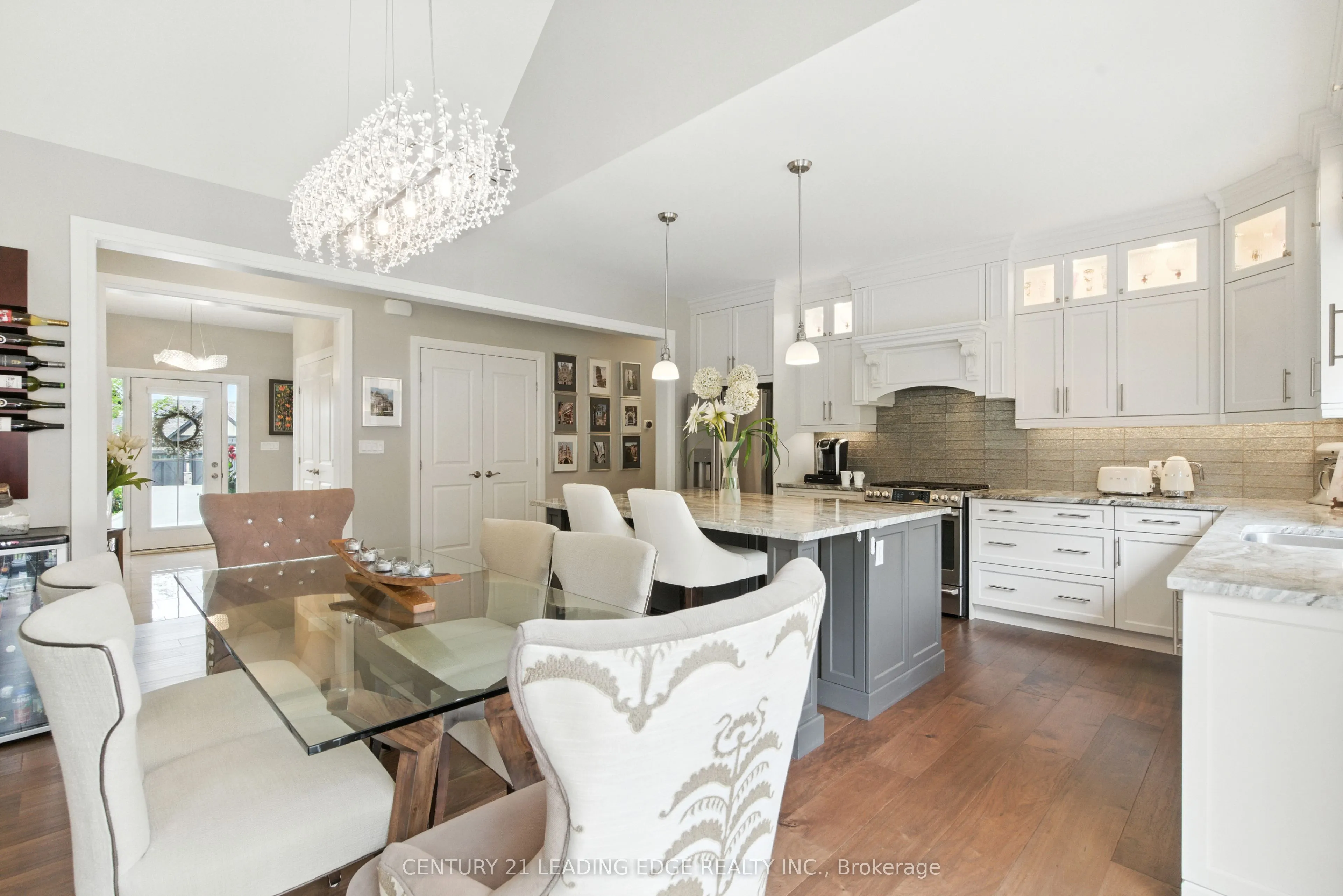 43 Thoroughbred Drive