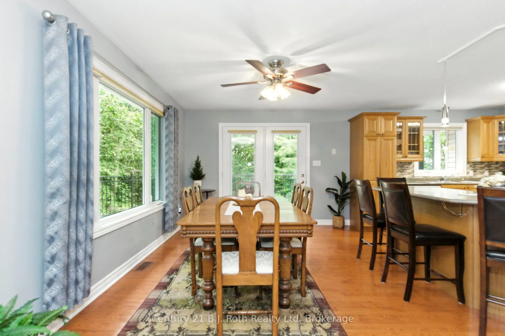 1749 Golf Link Road