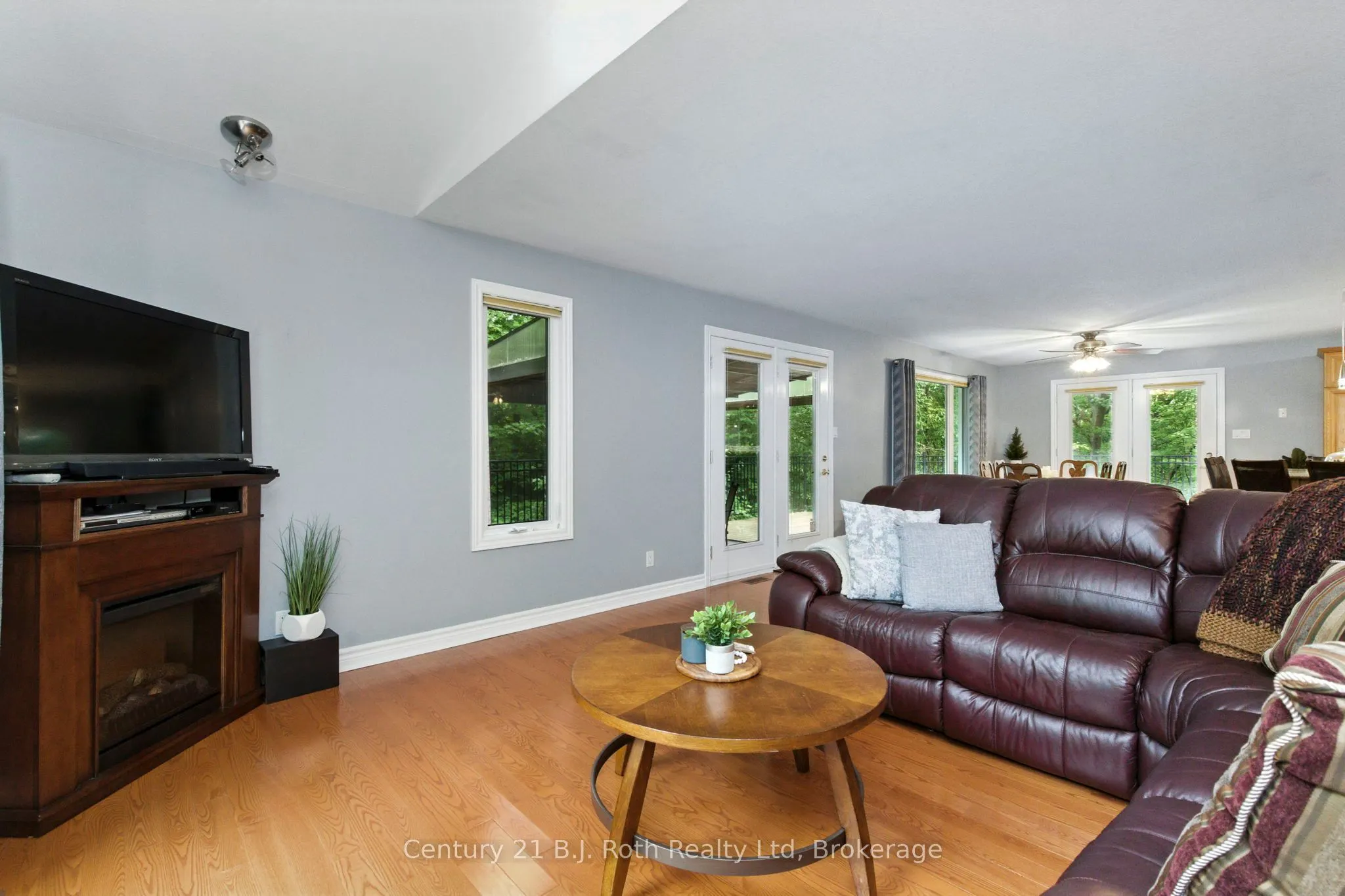1749 Golf Link Road