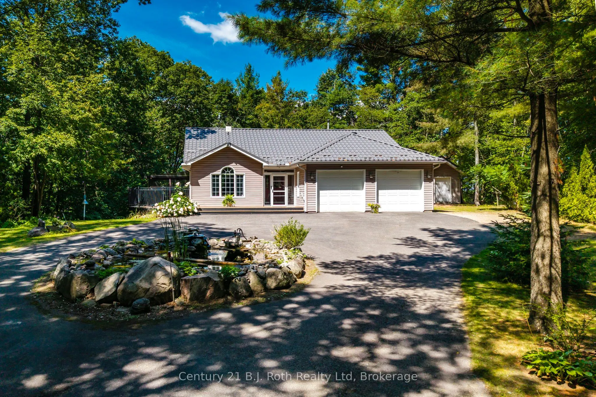1749 Golf Link Road