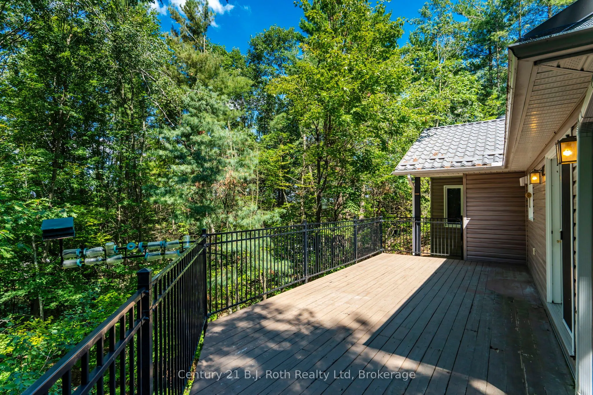 1749 Golf Link Road