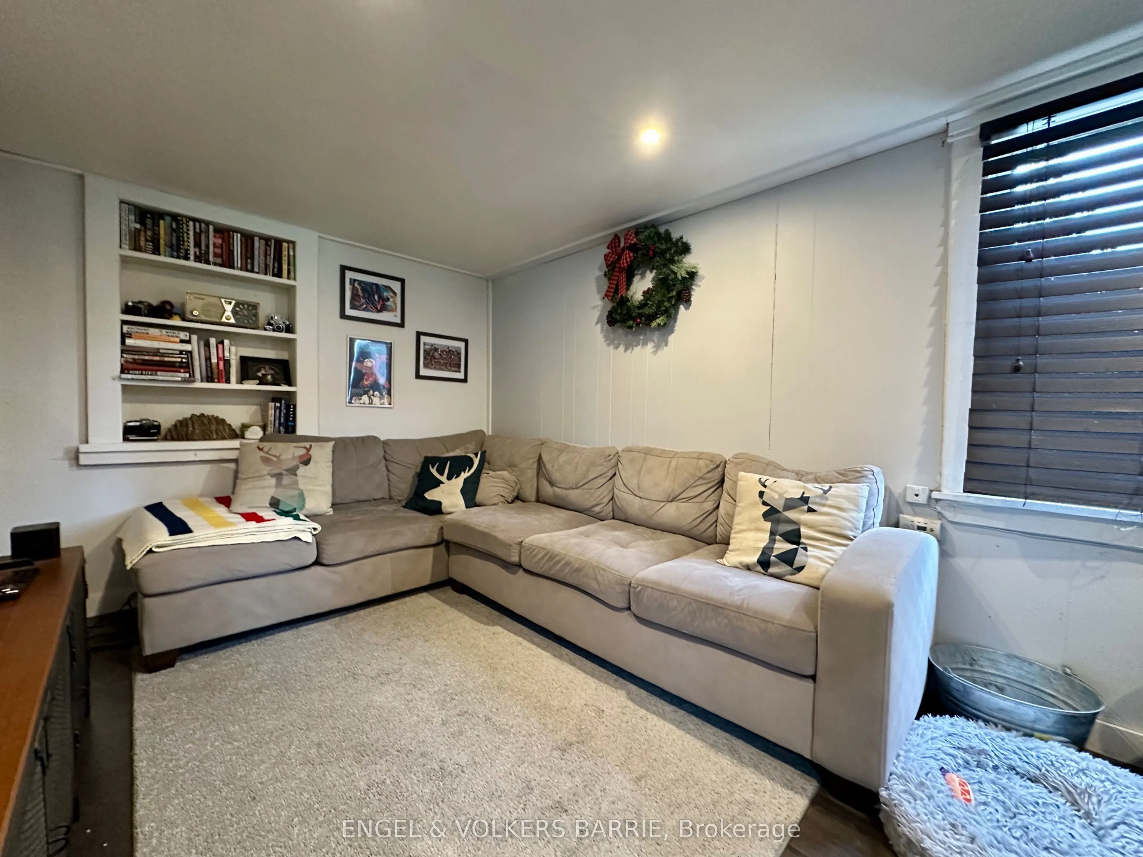 1040 124 COUNTY Road