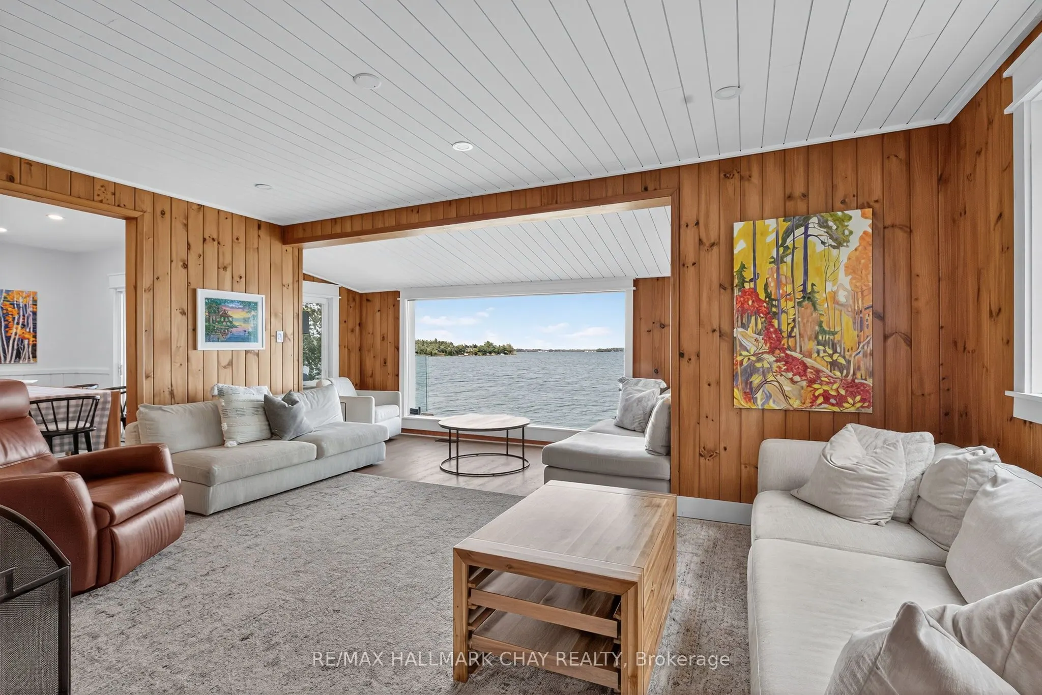 43 Moon Point Drive