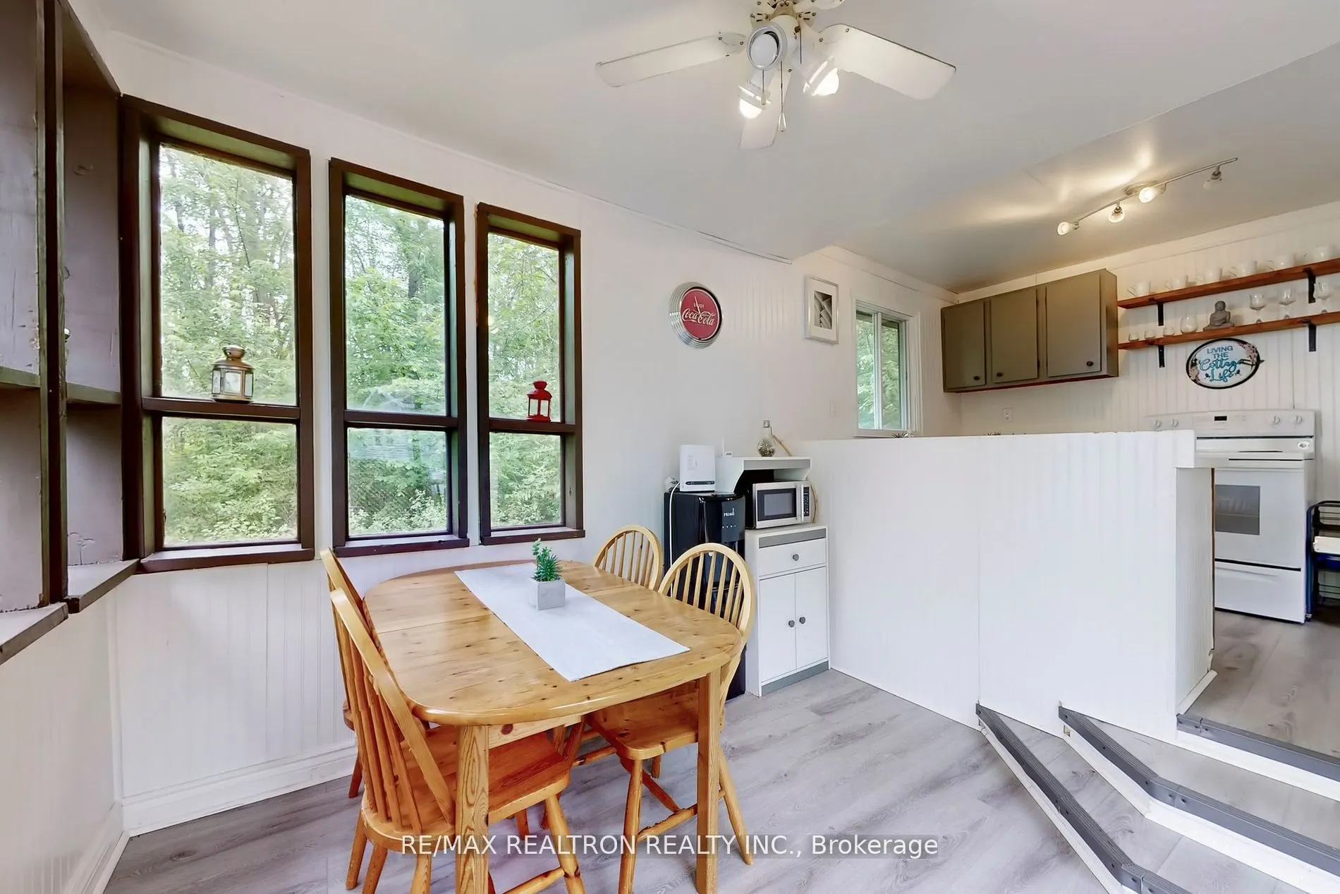 6090 Sheba Drive